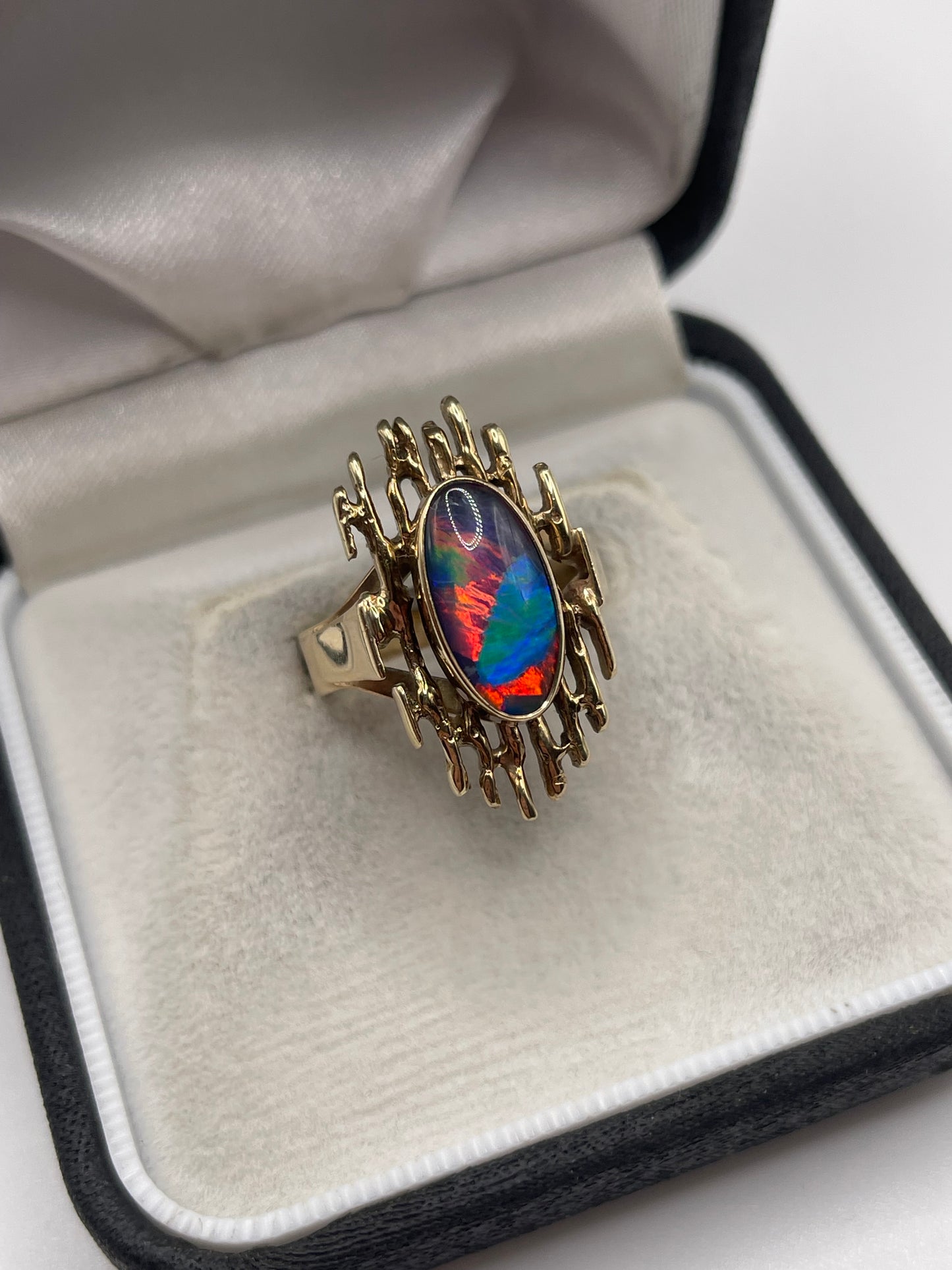 9ct gold black opal ring