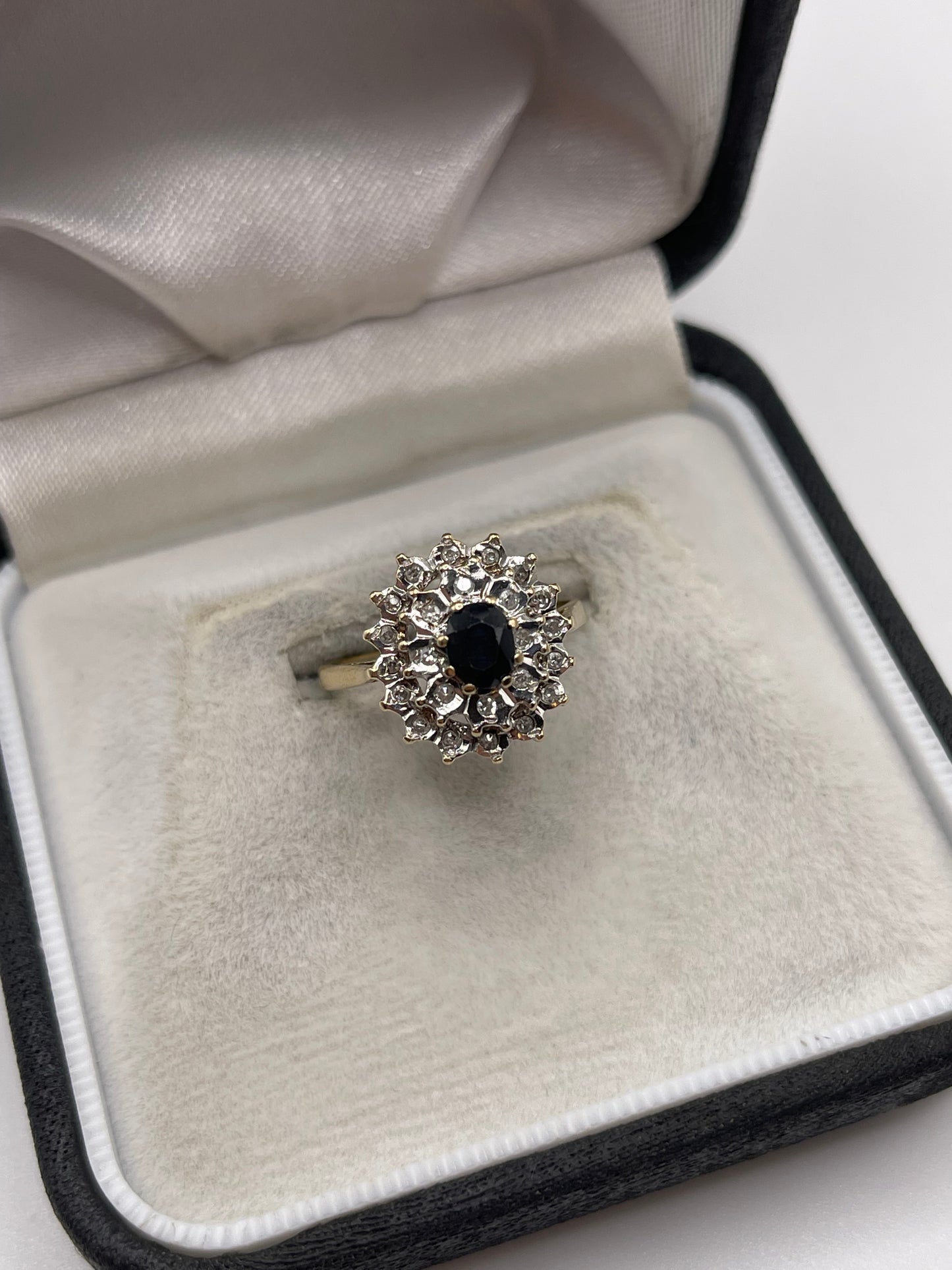 9ct gold sapphire and diamond ring