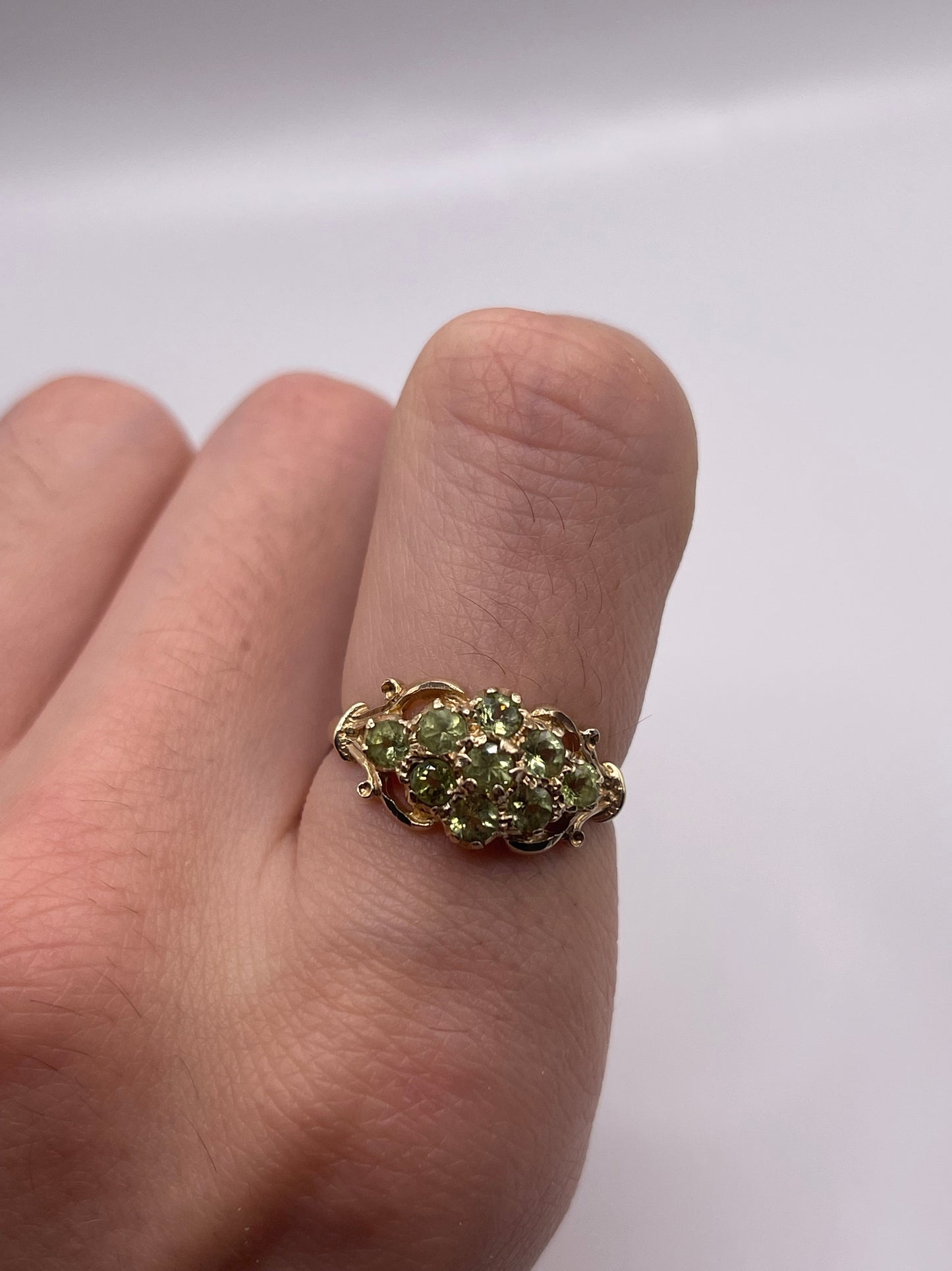 9ct gold peridot cluster ring