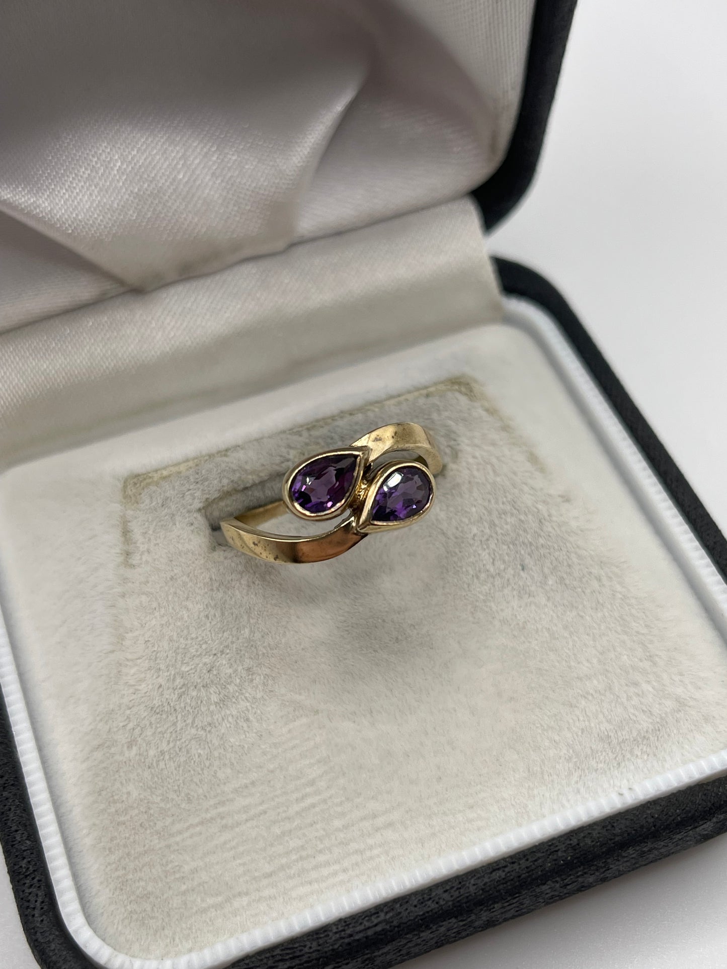 9ct gold amethyst ring
