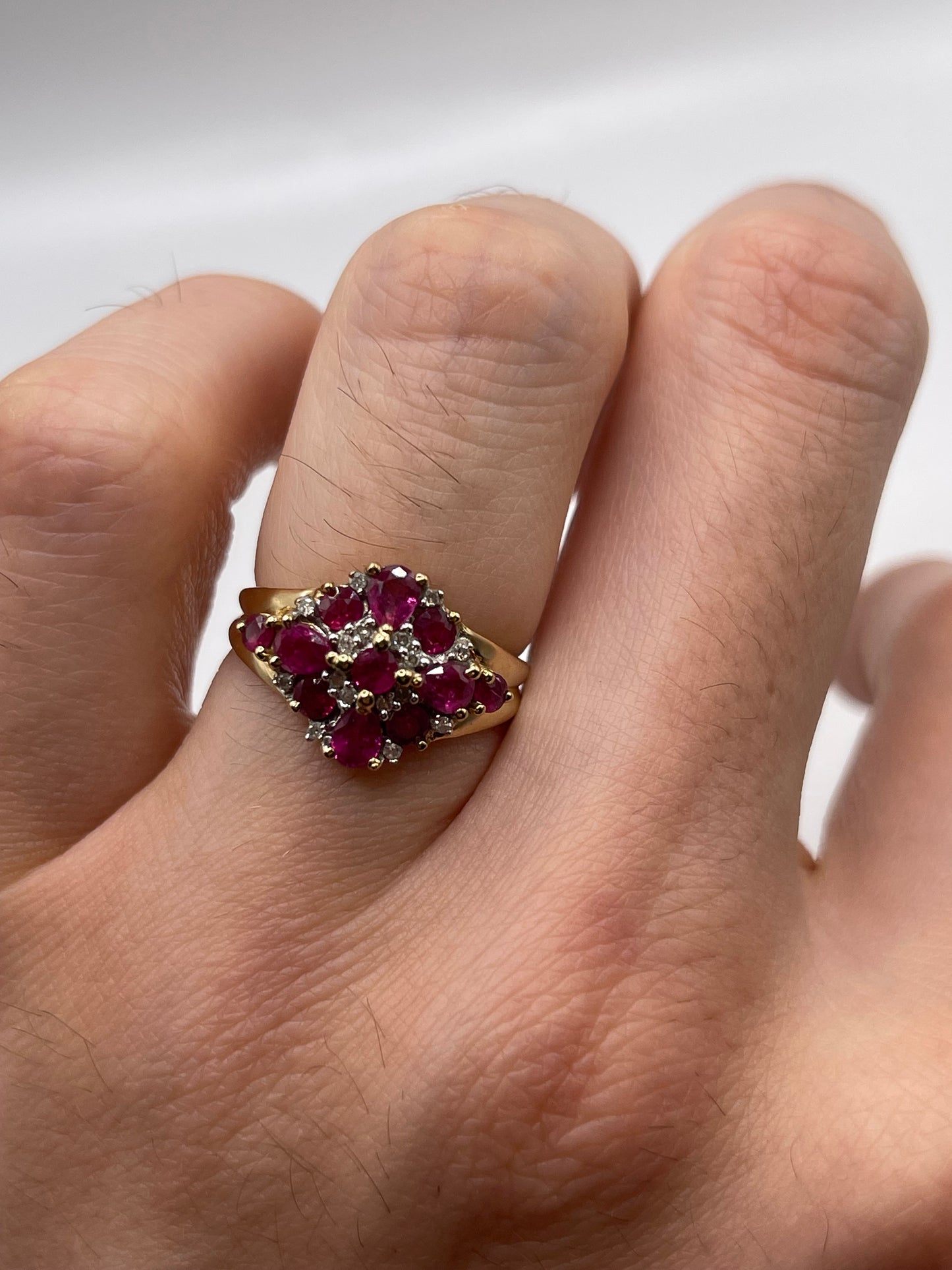 9ct gold ruby and diamond cluster ring