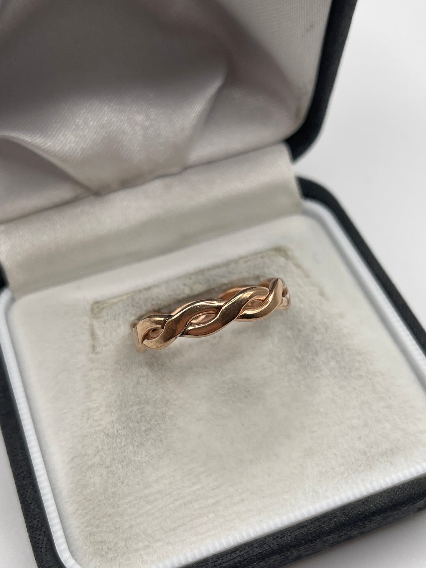 Welsh 9ct rose gold band