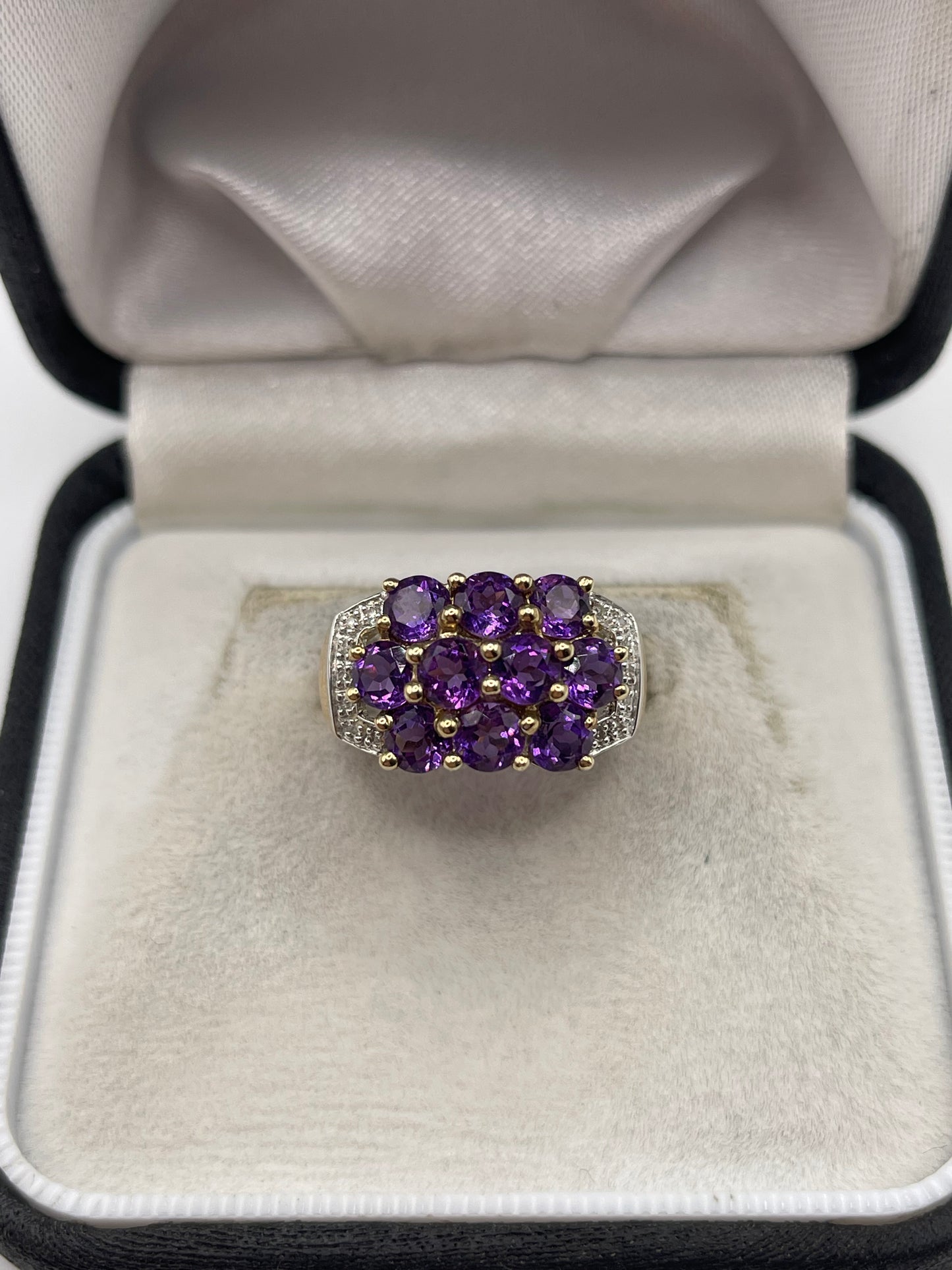 9ct gold amethyst and diamond cluster ring