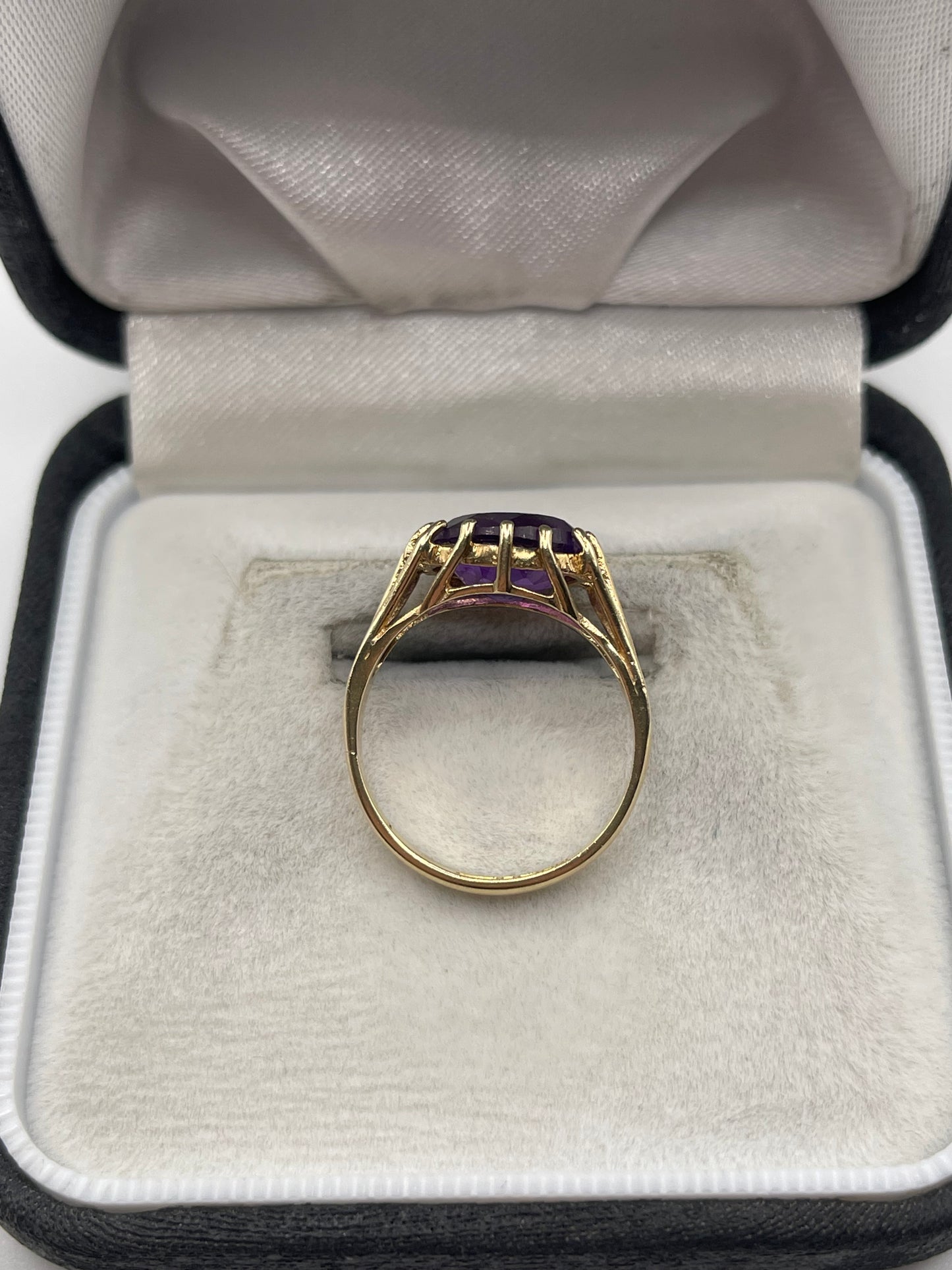 9ct gold amethyst ring