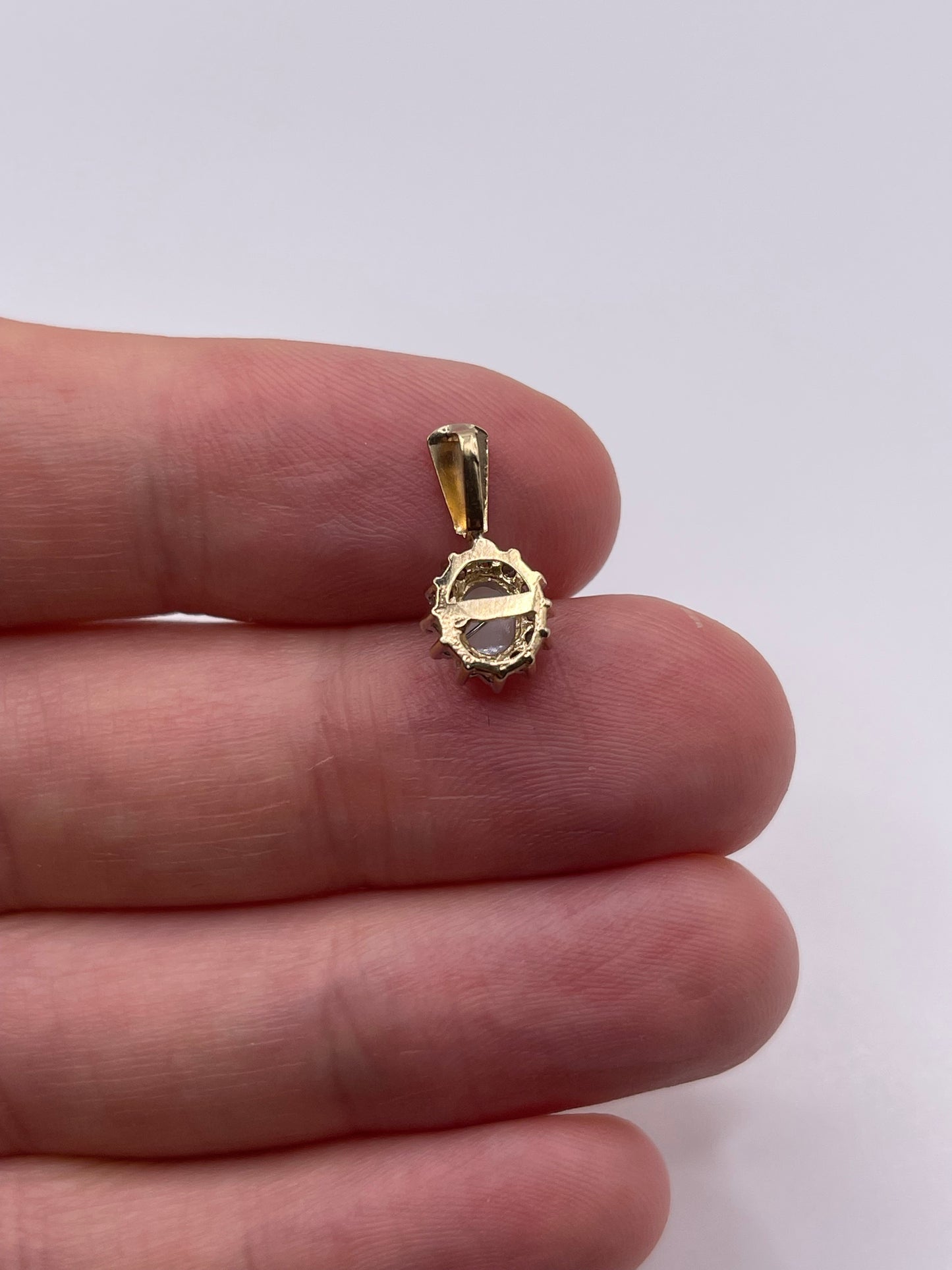 9ct gold opal and diamond pendant