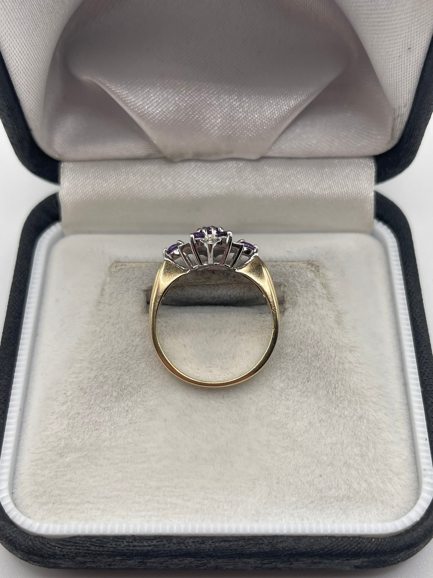 9ct gold amethyst and diamond ring