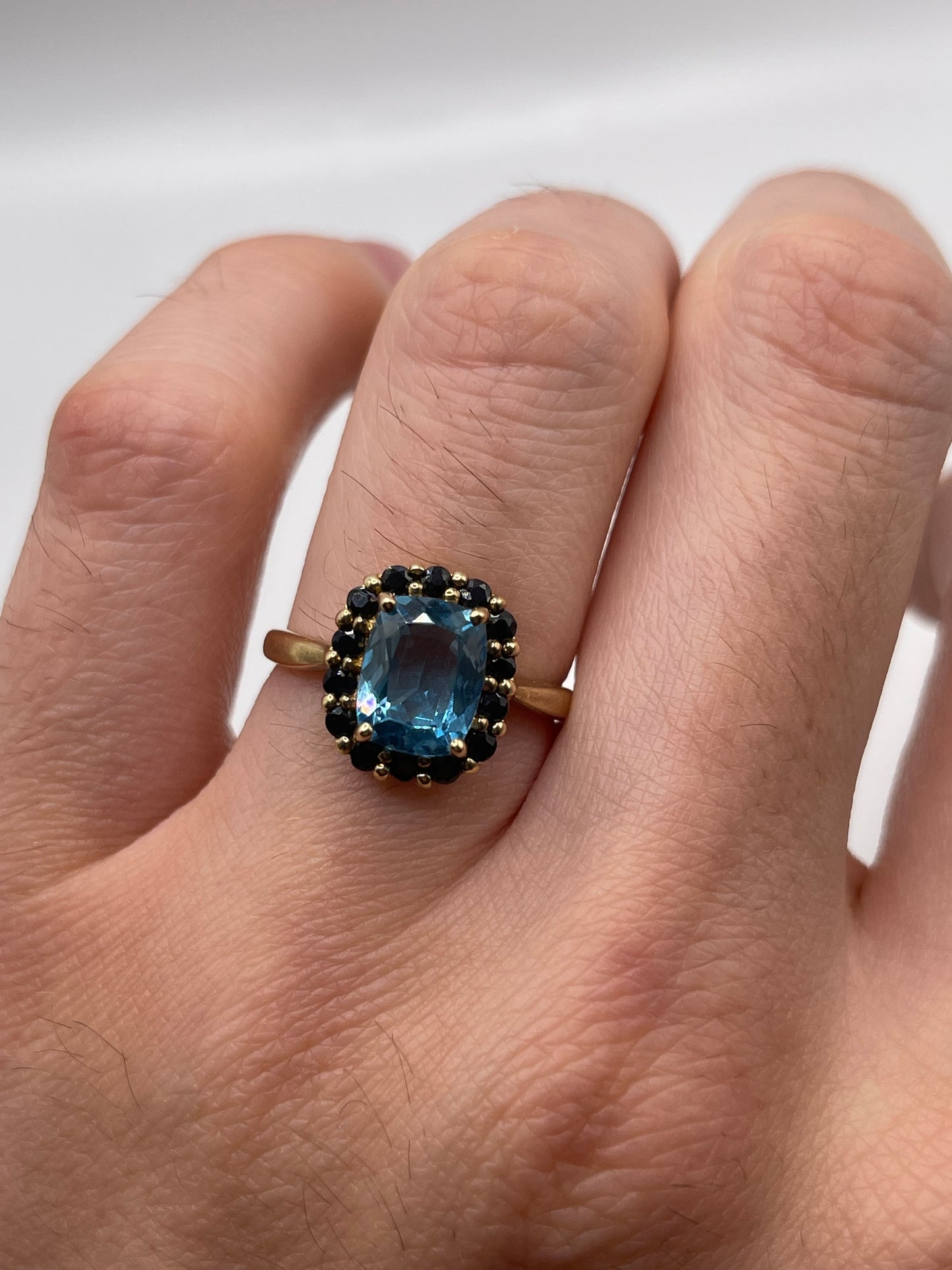9ct gold topaz and sapphire ring
