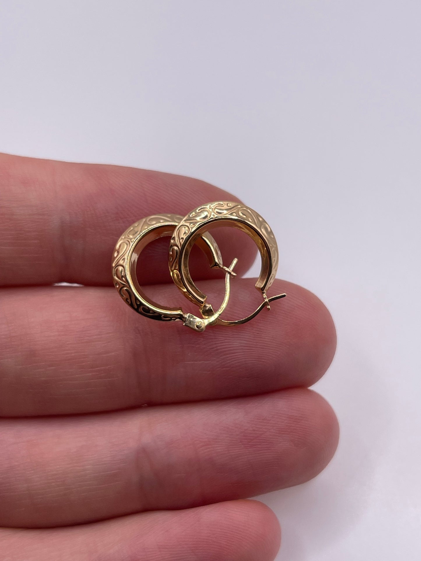 9ct gold creole earrings