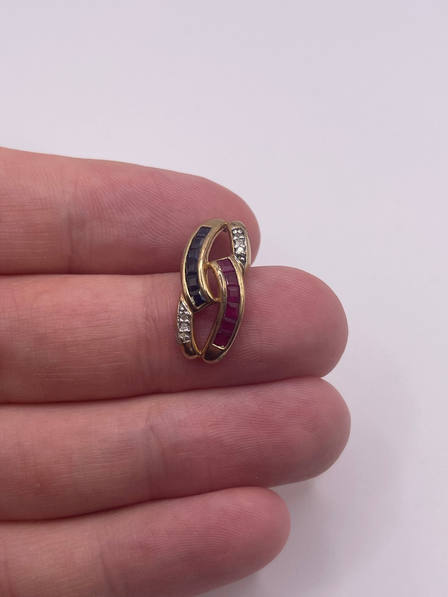 9ct gold ruby, sapphire and diamond pendant