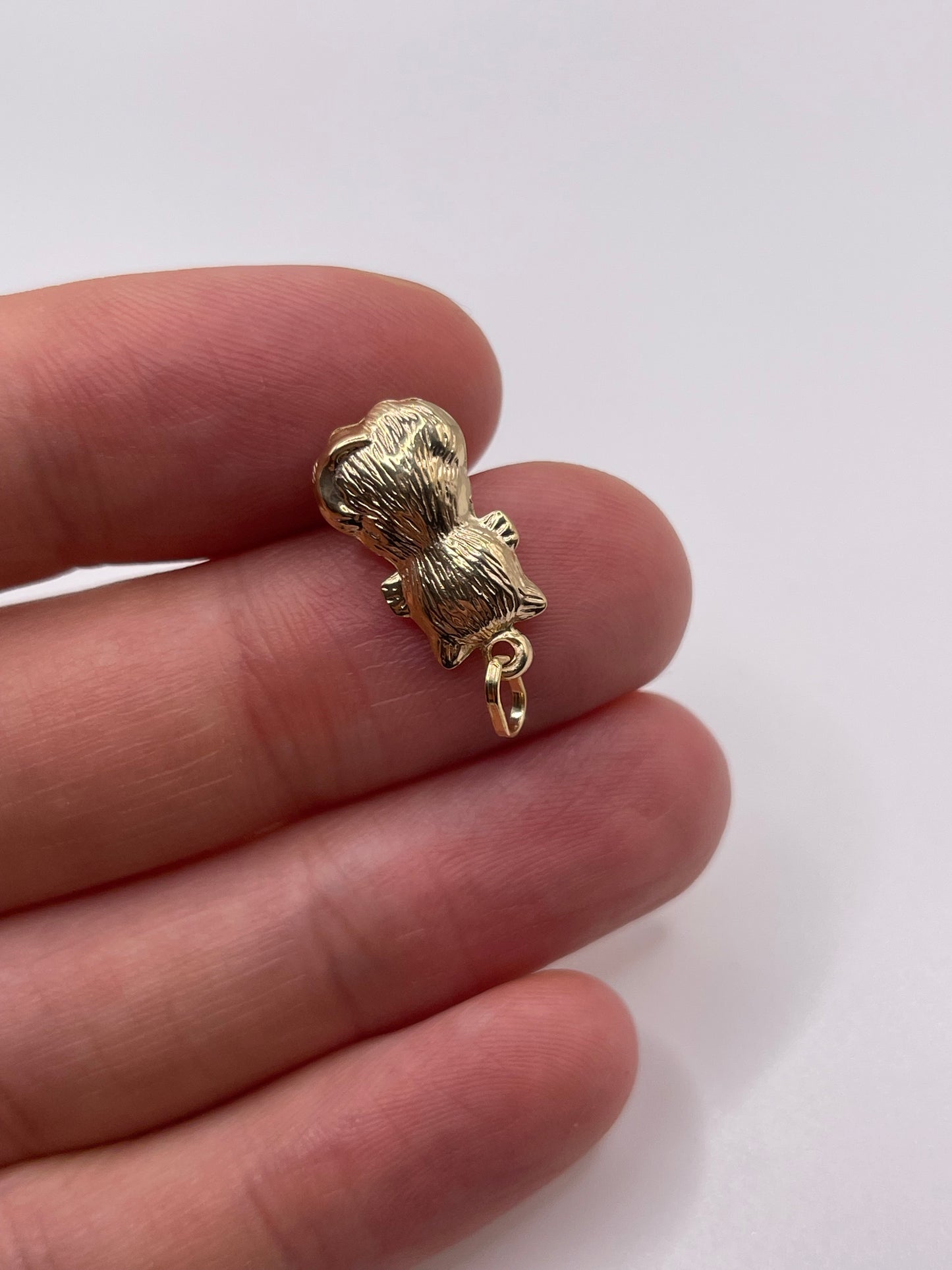 9ct gold cat charm