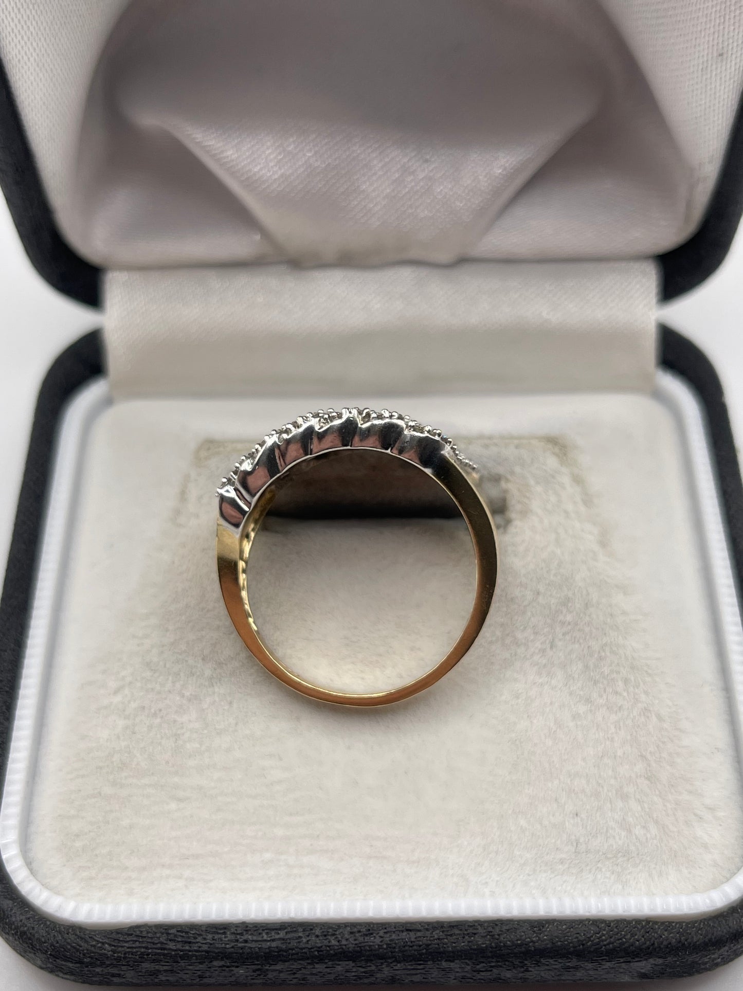 9ct gold diamond cluster ring