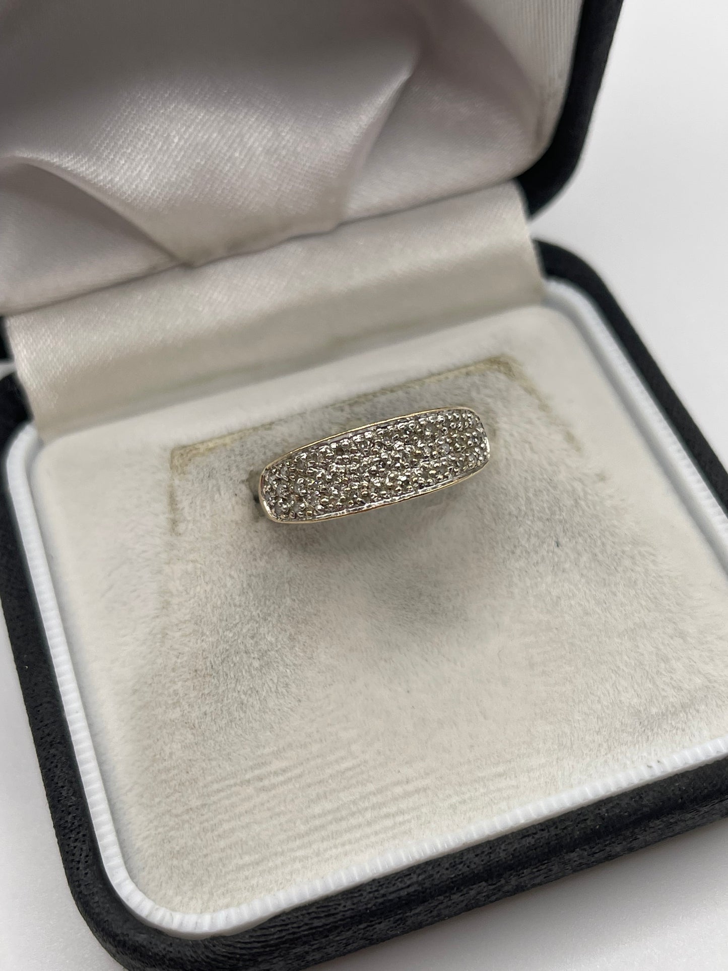 9ct gold diamond cluster ring
