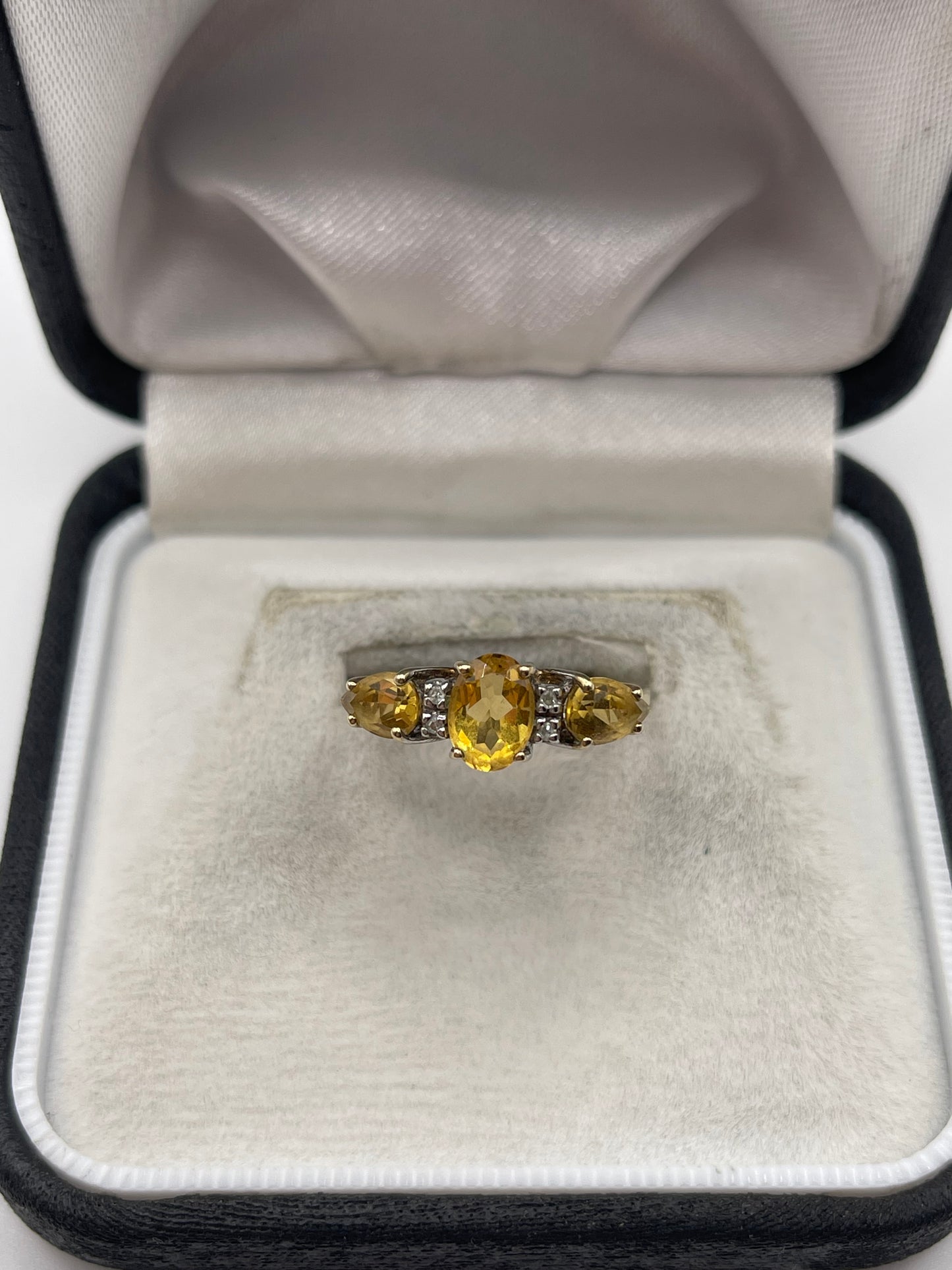 9ct gold citrine and diamond ring