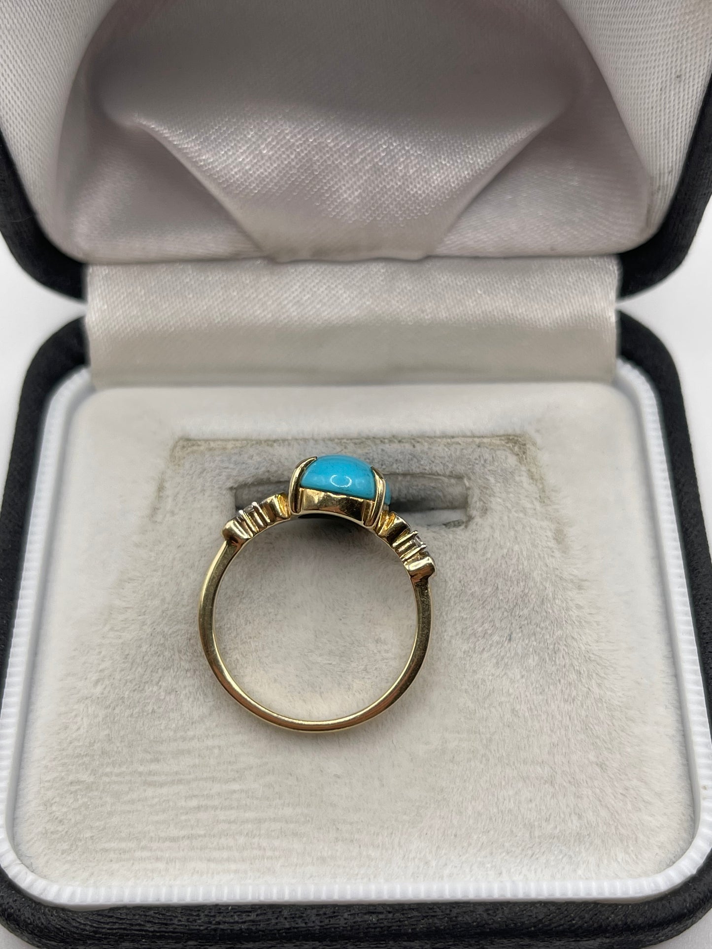 9ct gold turquoise and zircon ring