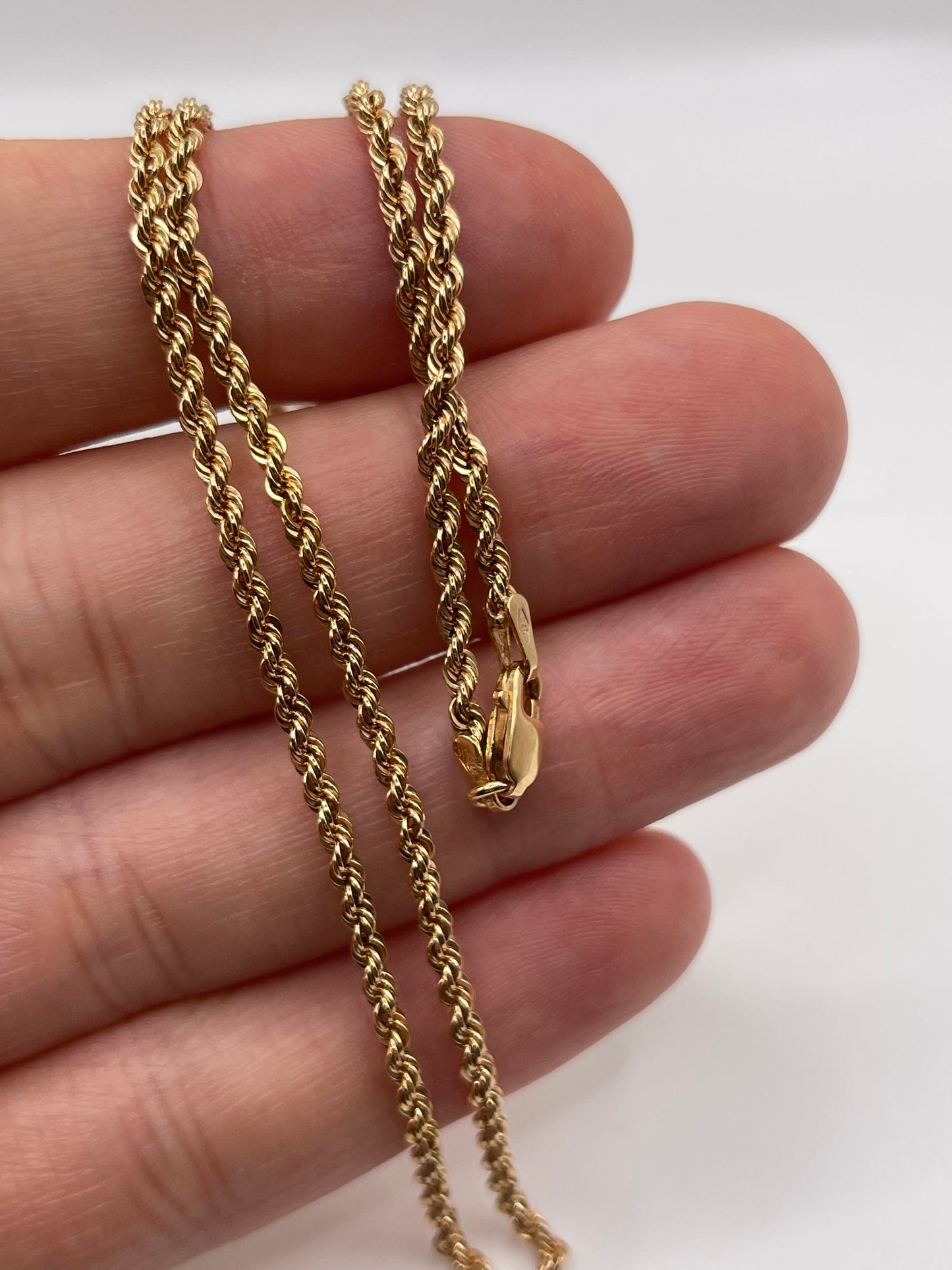 9ct gold chain 233