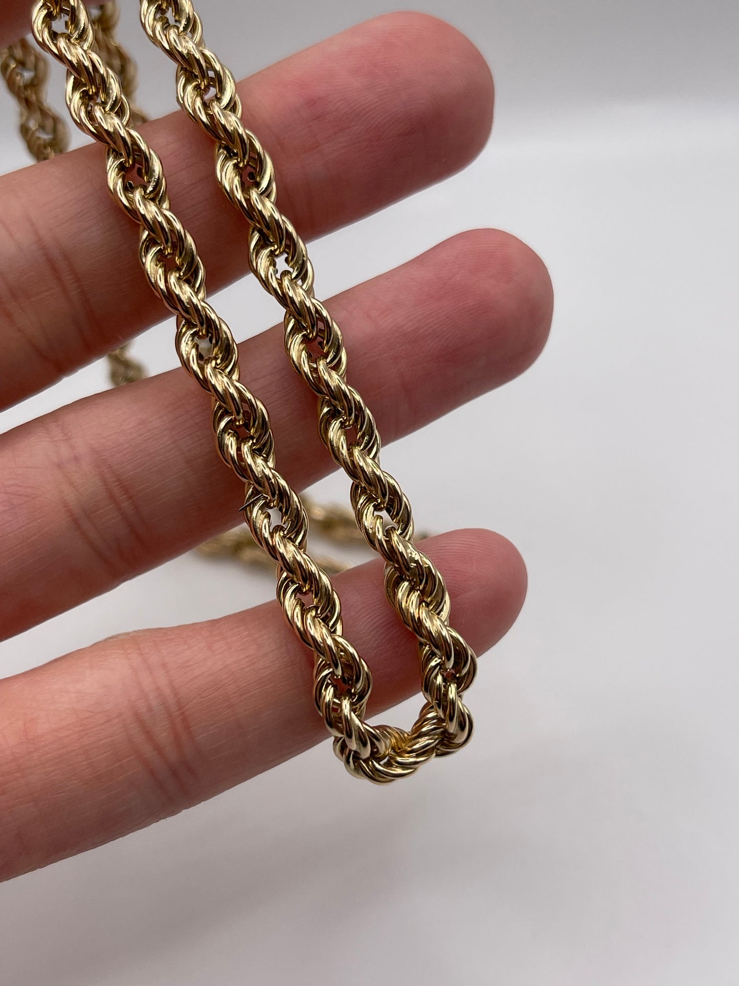 9ct gold chain 410