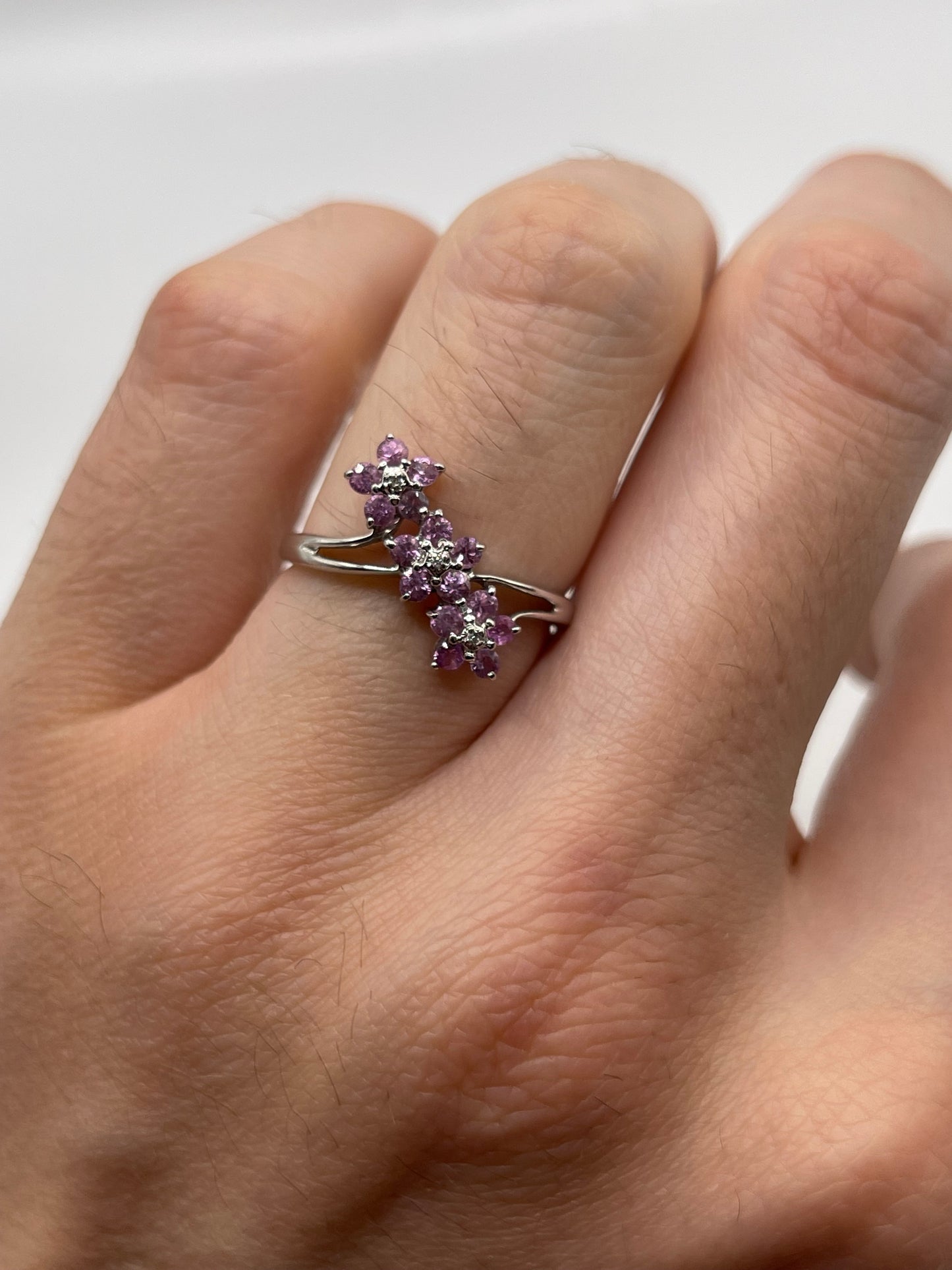 9ct white gold pink sapphire and diamond ring