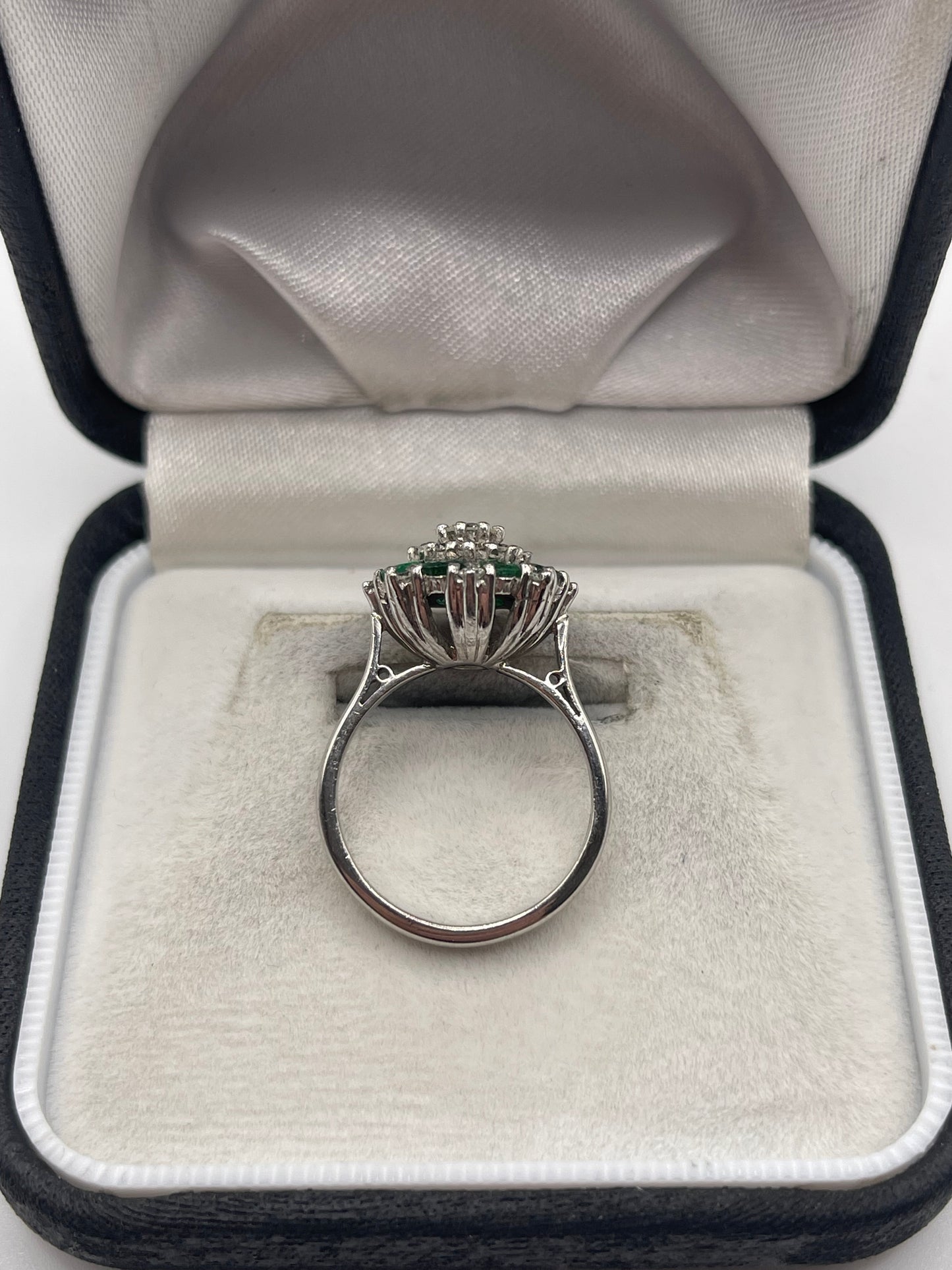 18ct white gold emerald and diamond ring