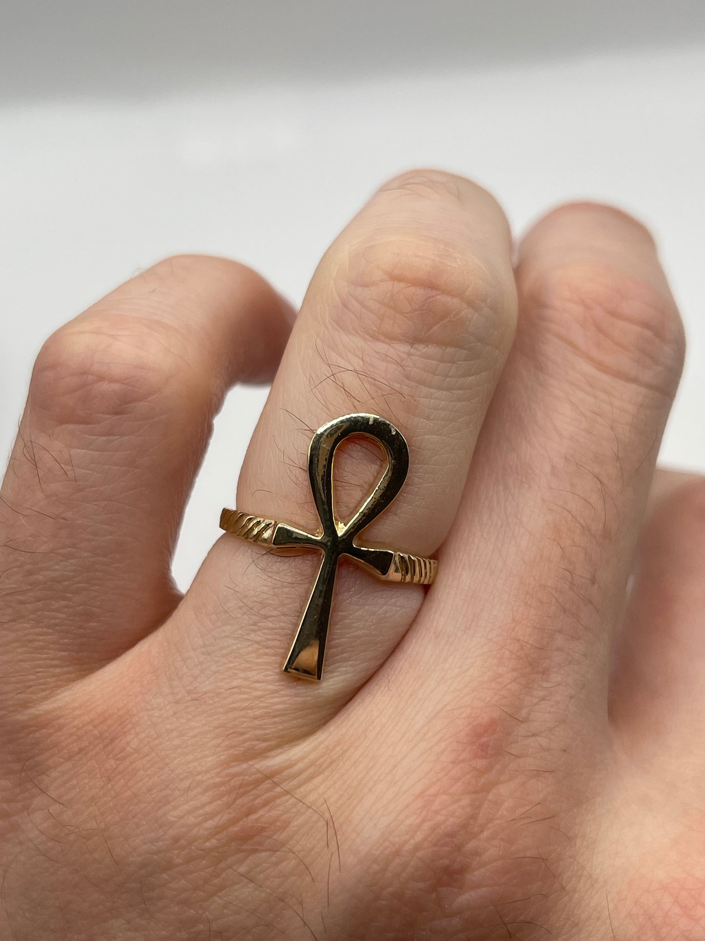 9ct gold ankh ring