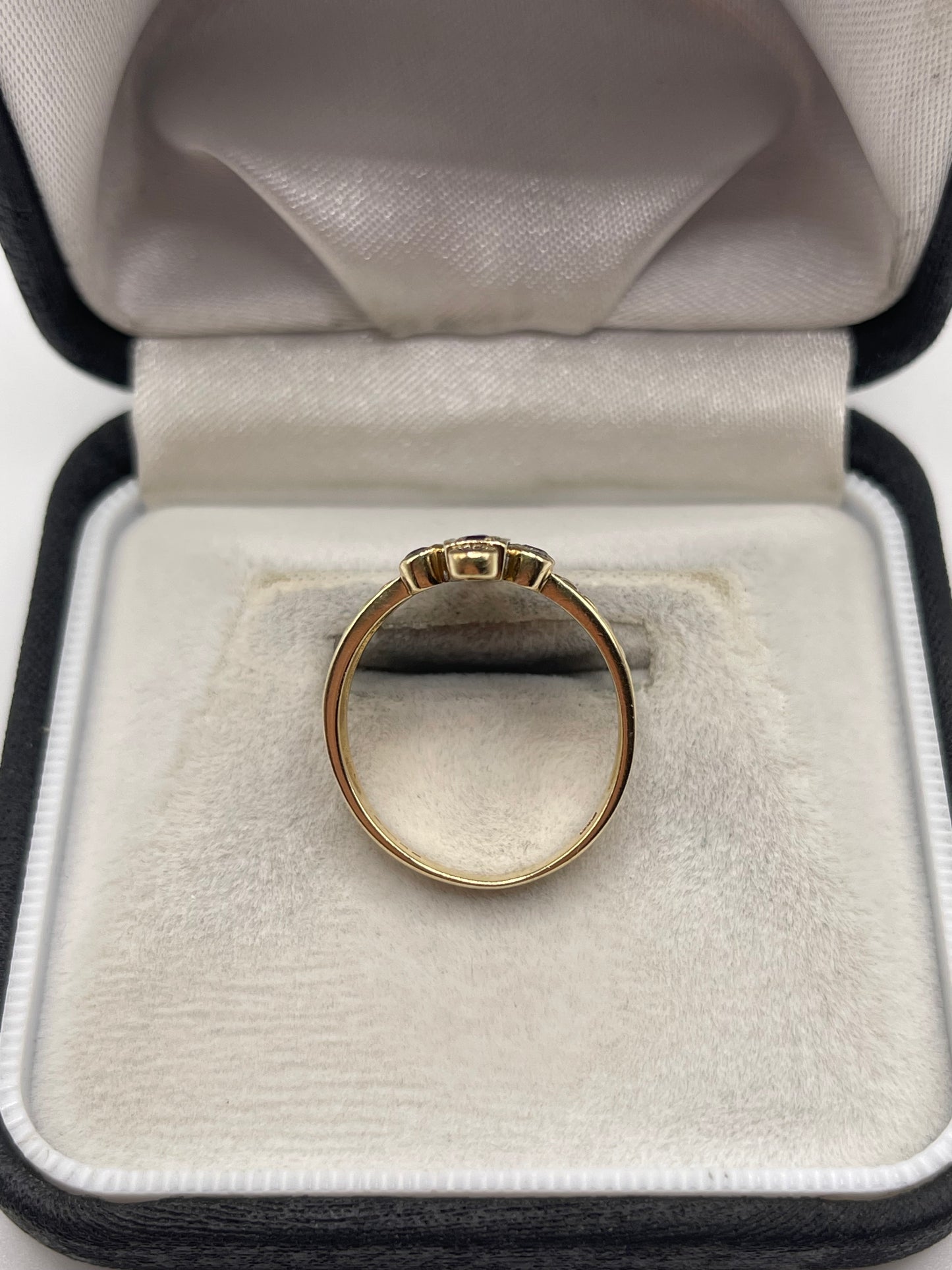 9ct gold amethyst cluster ring