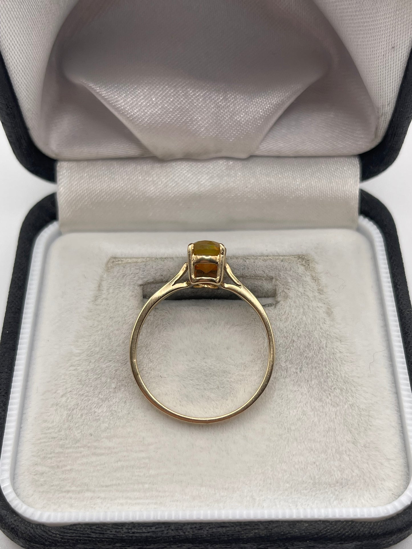 9ct gold opal ring