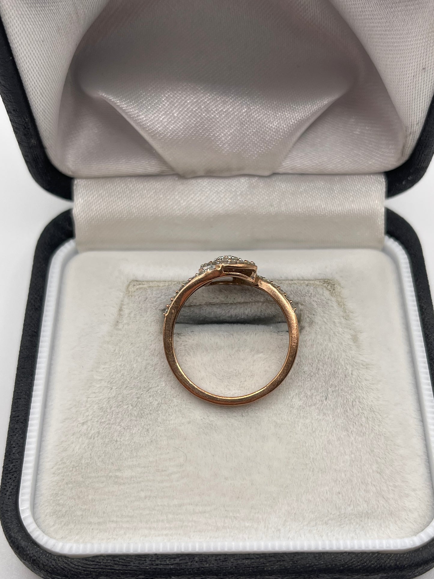 9ct rose gold diamond cluster ring