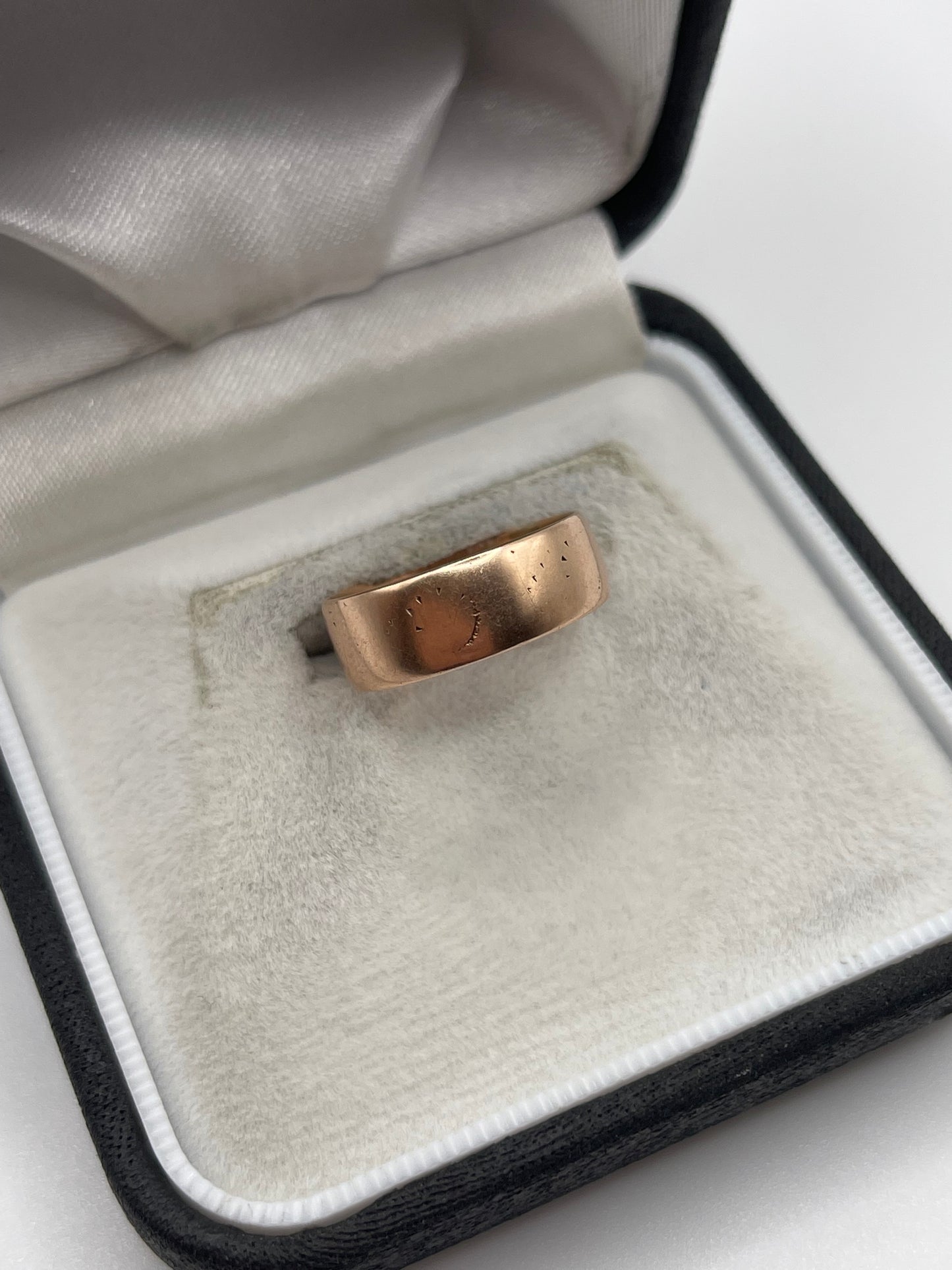 9ct rose gold band