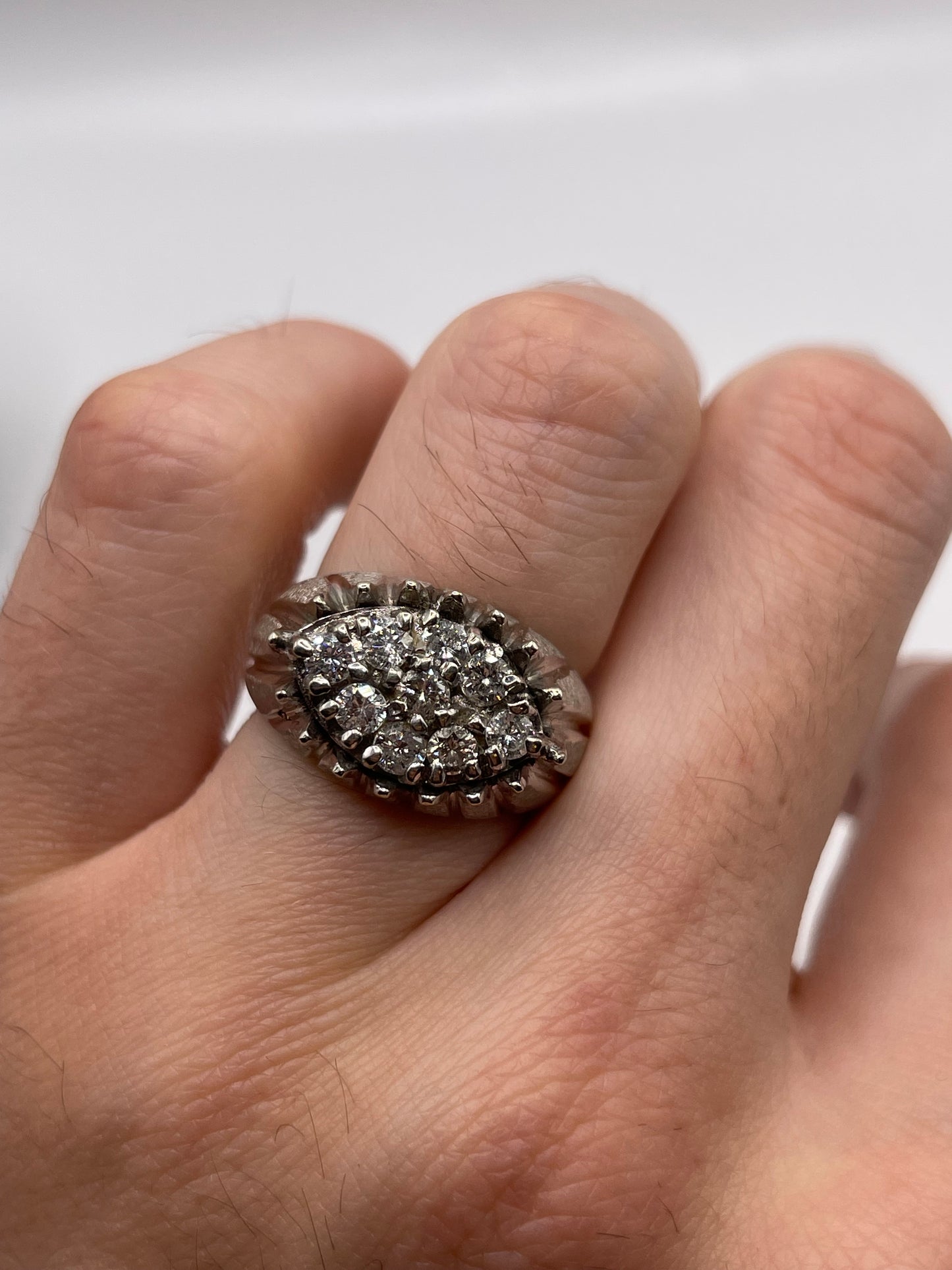 14ct white gold diamond cluster ring