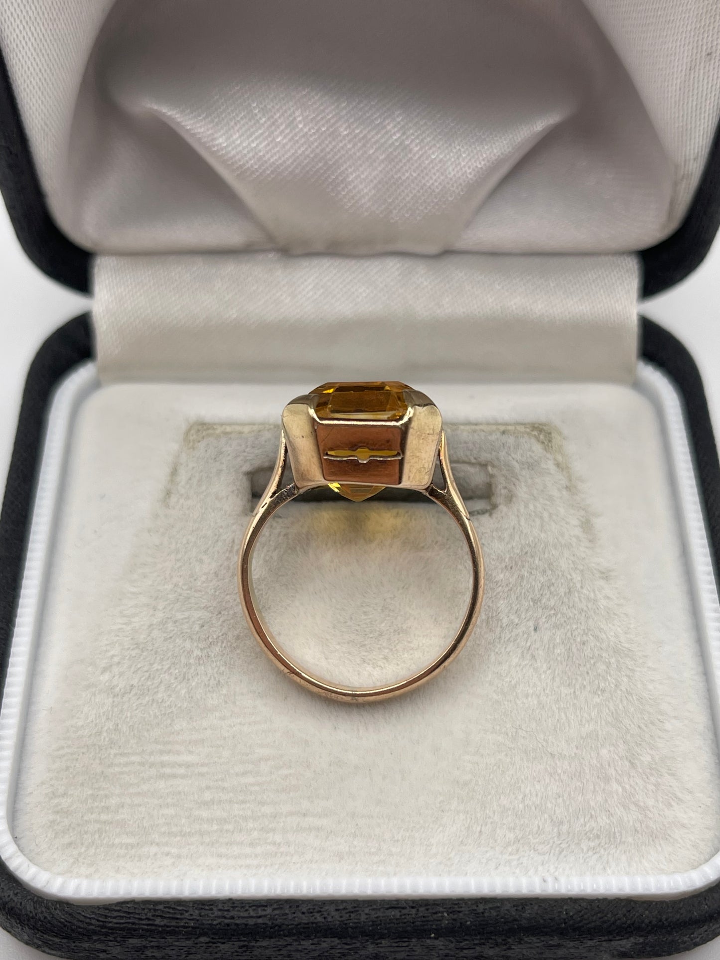 9ct gold citrine ring