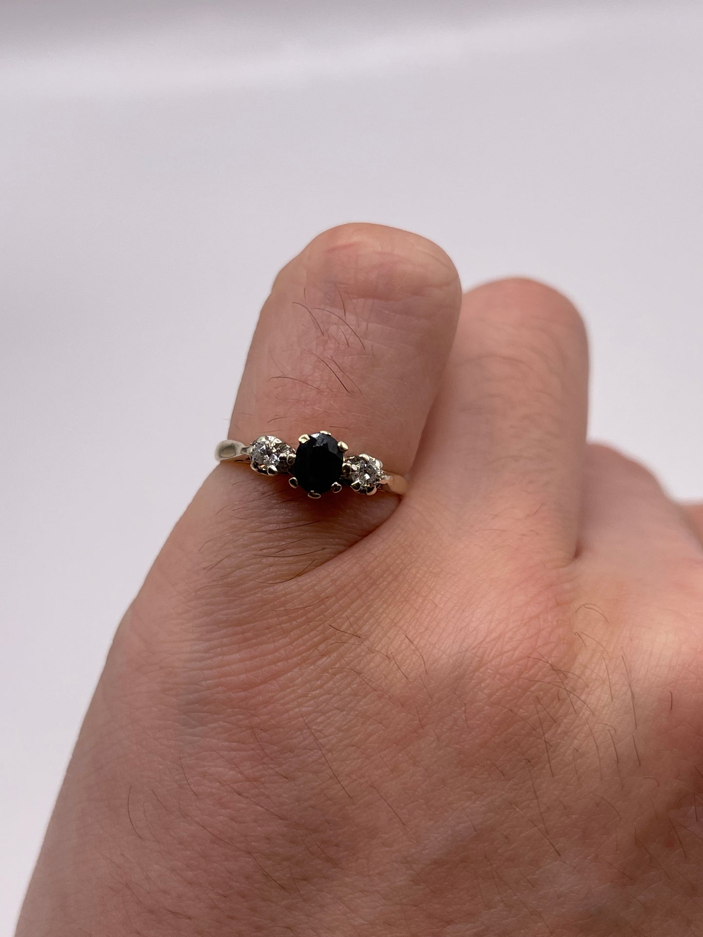9ct gold sapphire and diamond ring