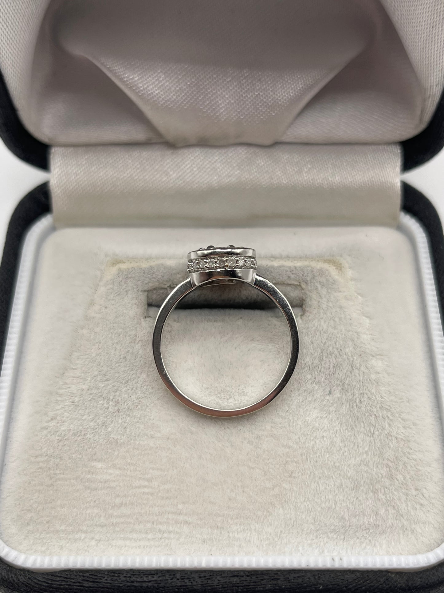 9ct white gold diamond cluster ring