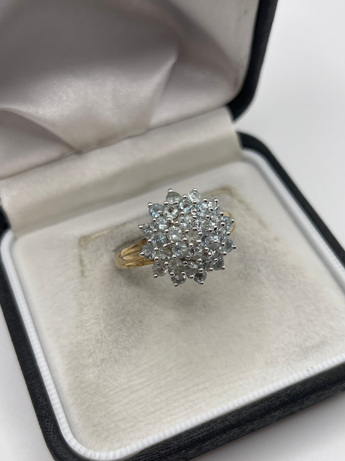 9ct gold aquamarine cluster ring