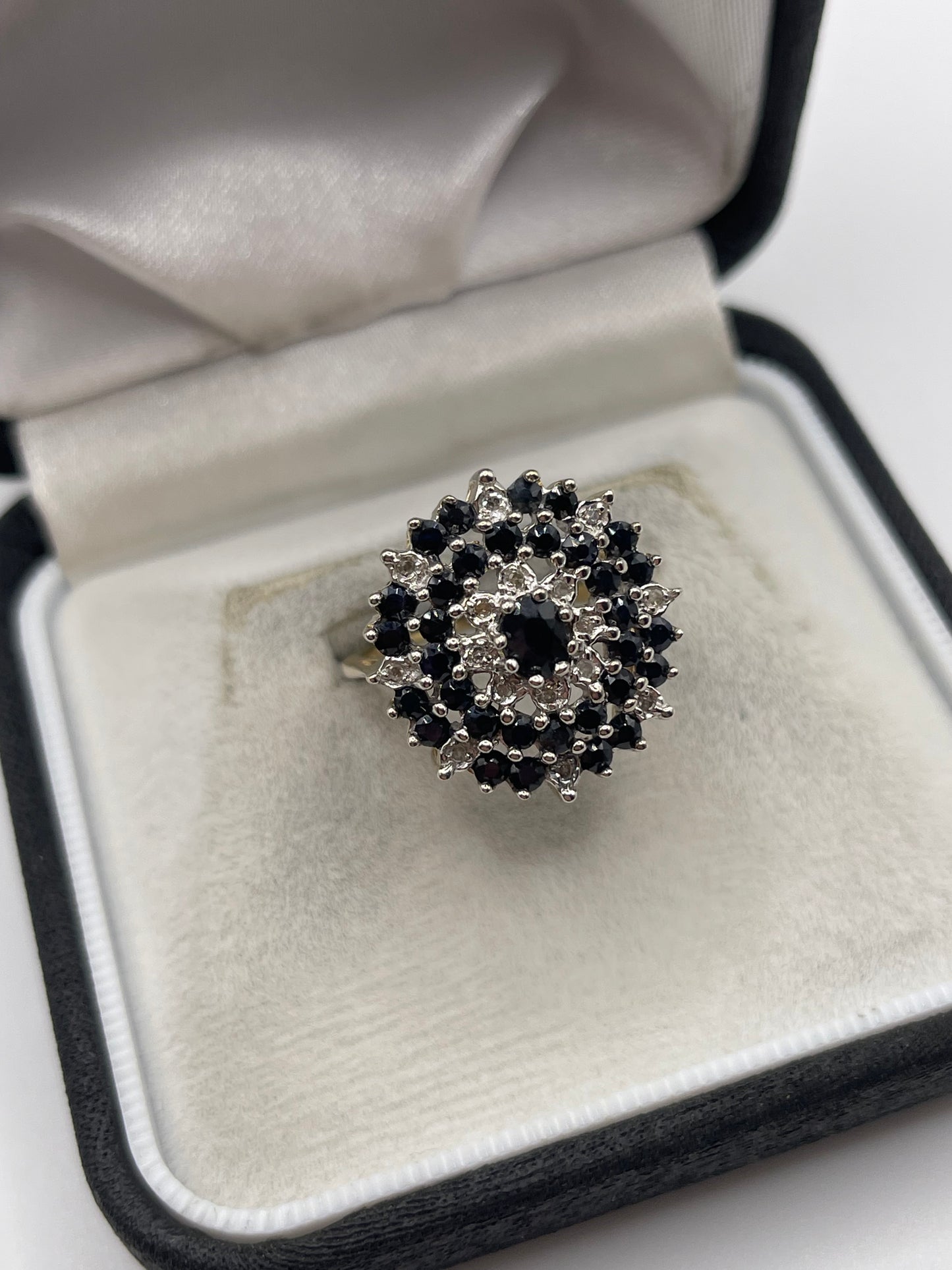 9ct gold sapphire and diamond ring