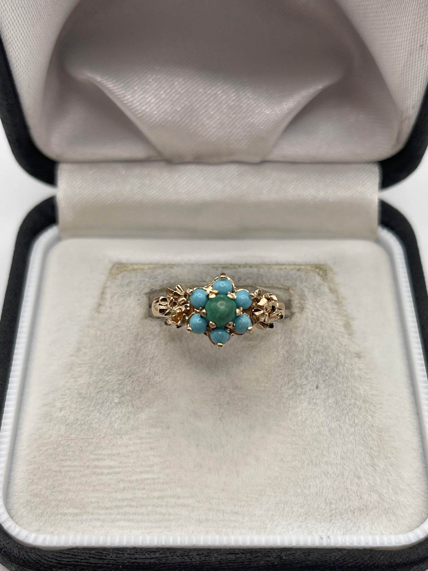 9ct gold turquoise cluster ring