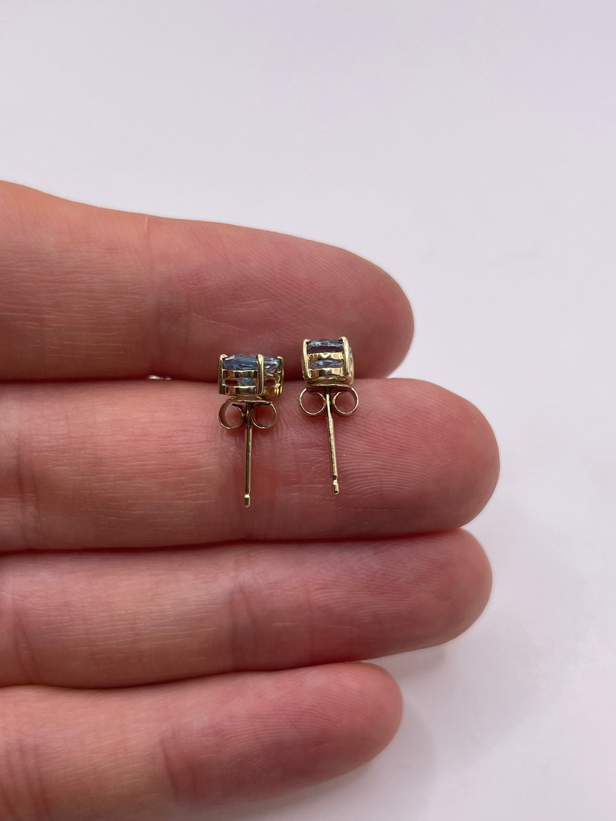 9ct gold topaz earrings