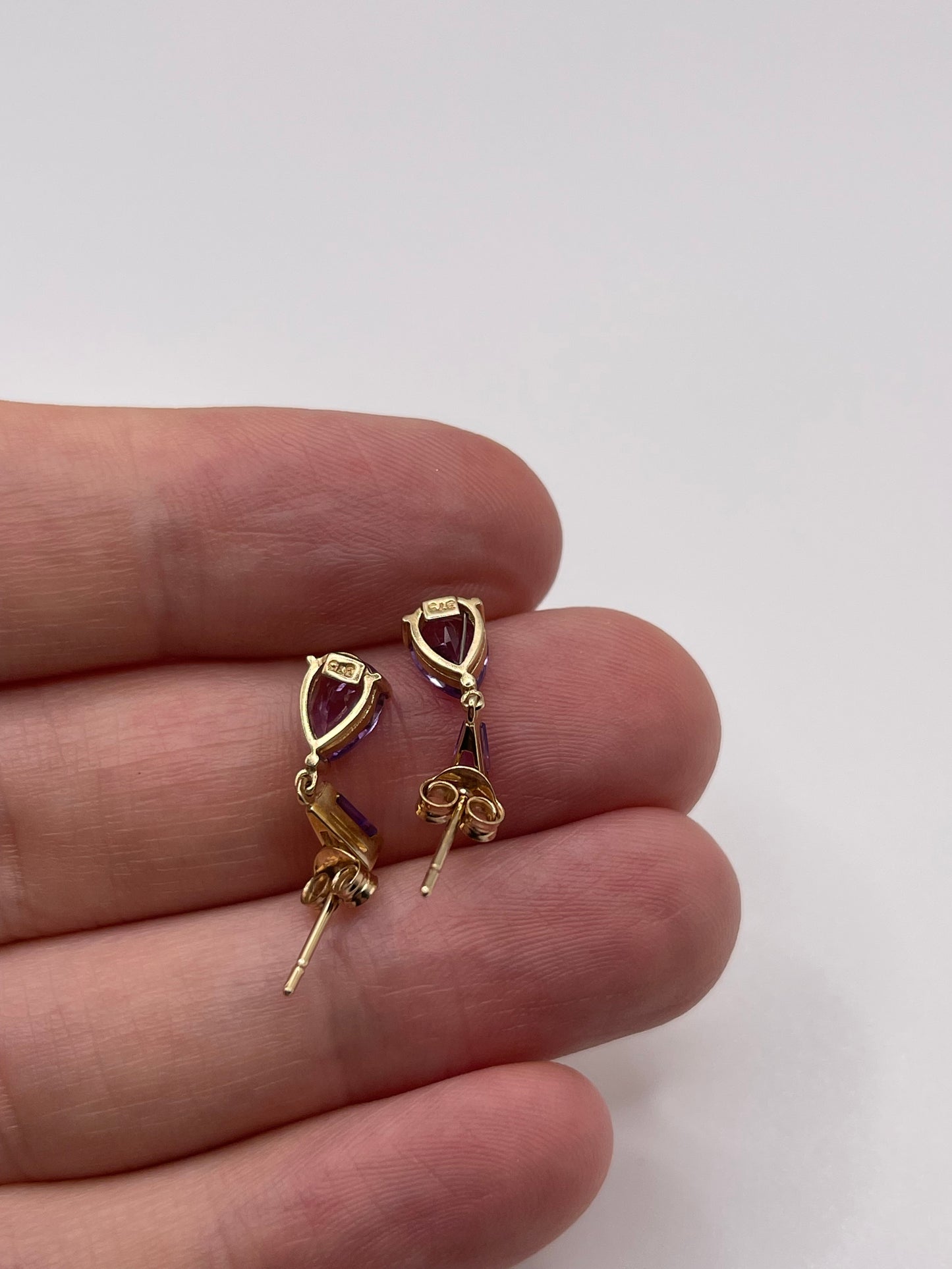 9ct gold amethyst earrings