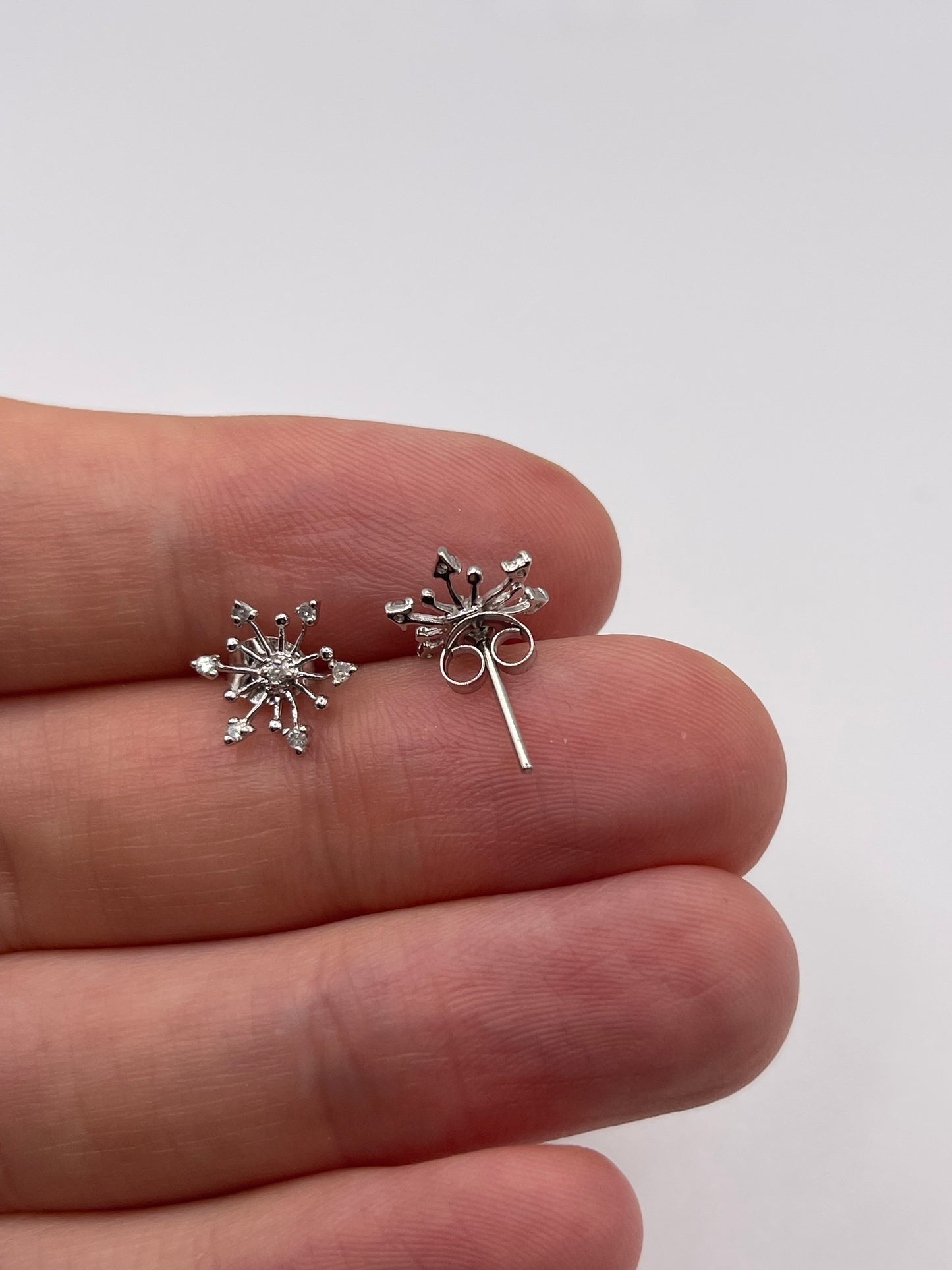 9ct white gold diamond earrings