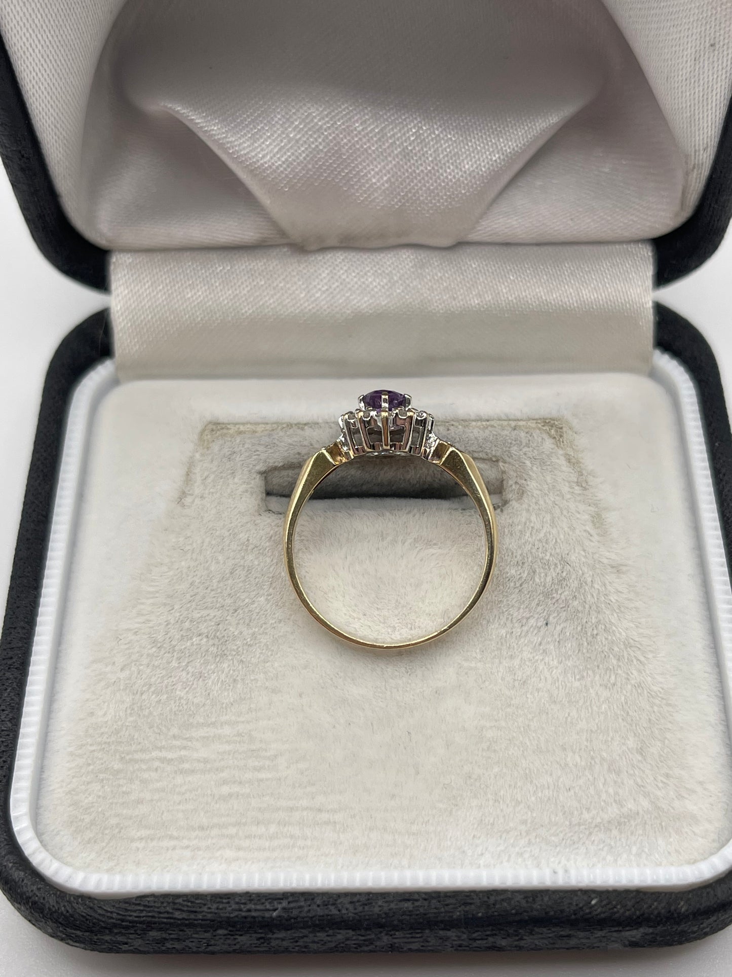 9ct gold amethyst and diamond ring