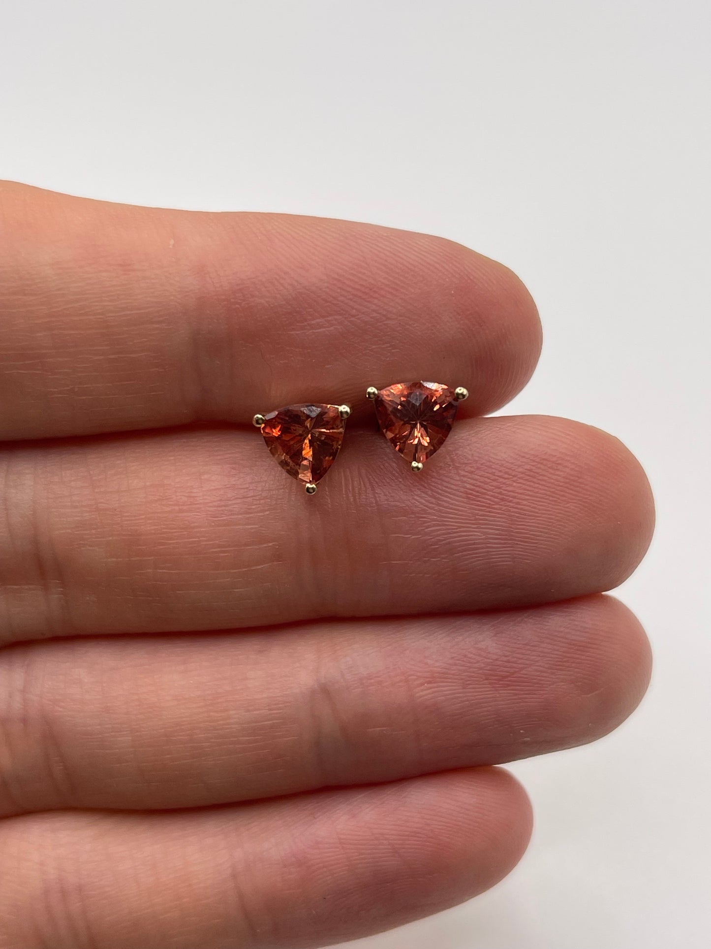 9ct gold quartz earrings