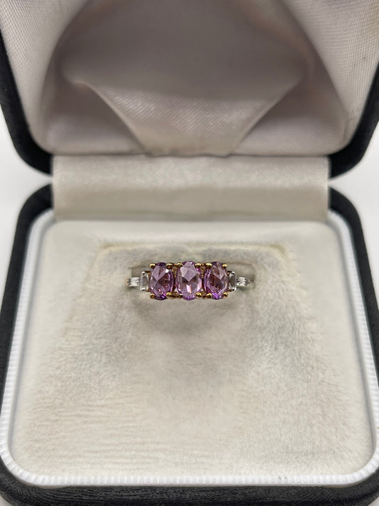 9ct gold spinel and zircon ring