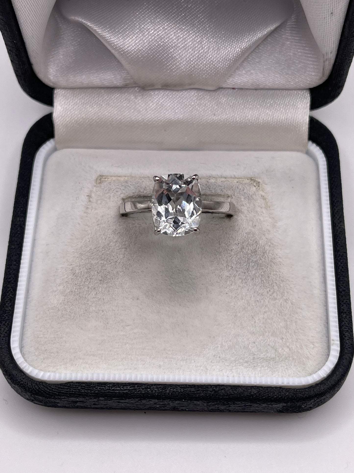 Silver topaz ring