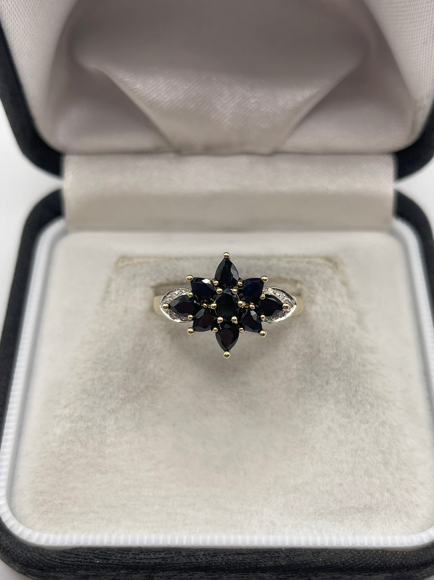 9ct gold sapphire and diamond ring