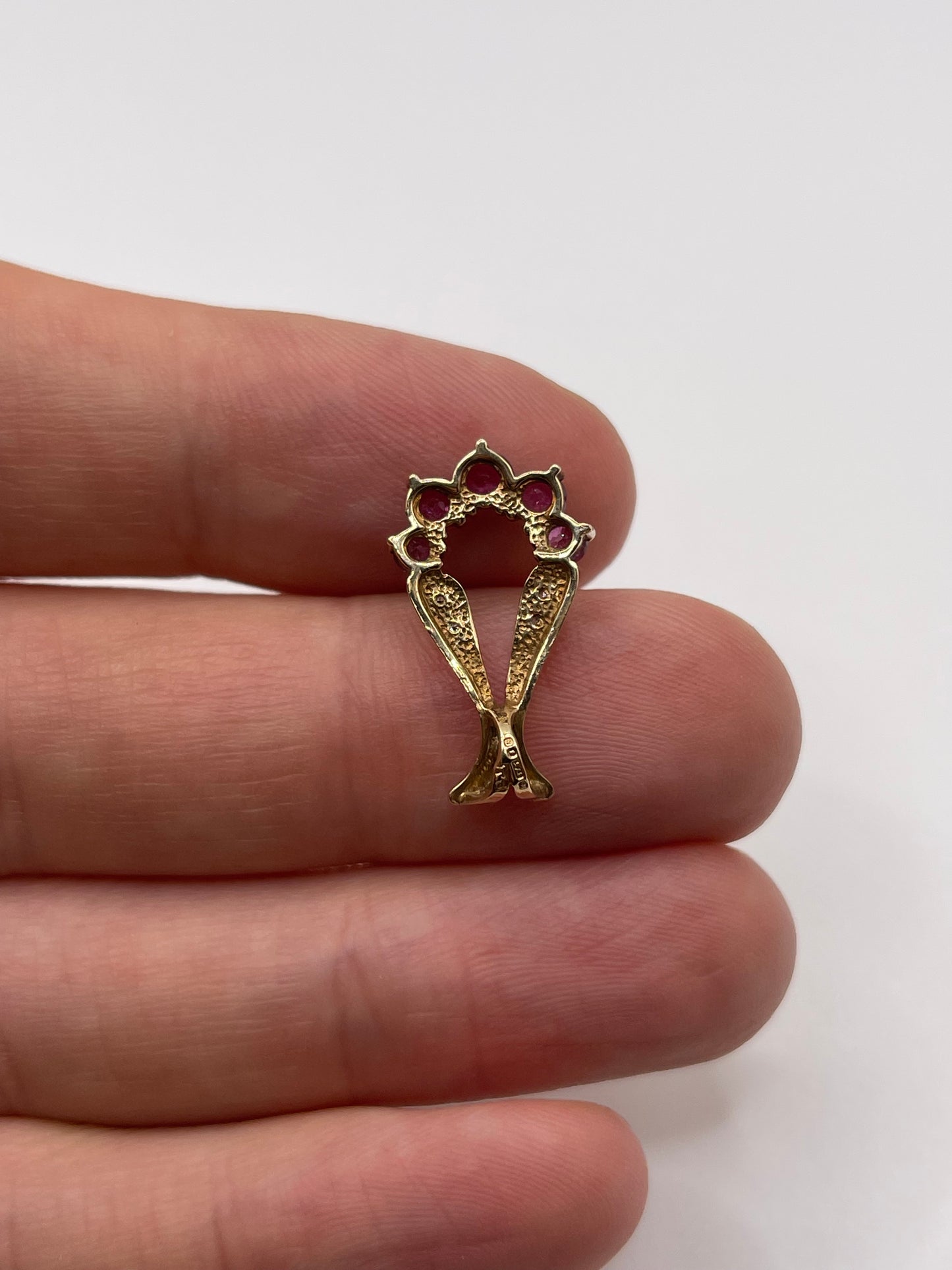 9ct gold ruby and diamond pendant