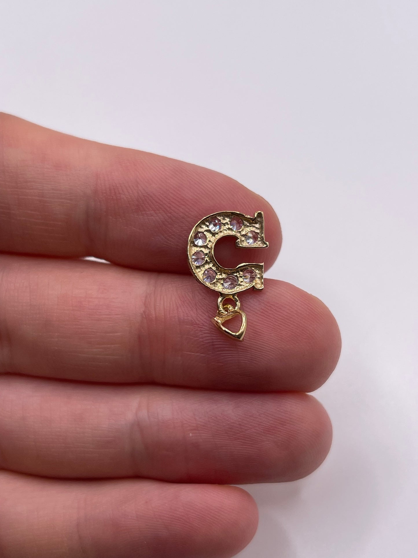 9ct gold cz initial G pendant