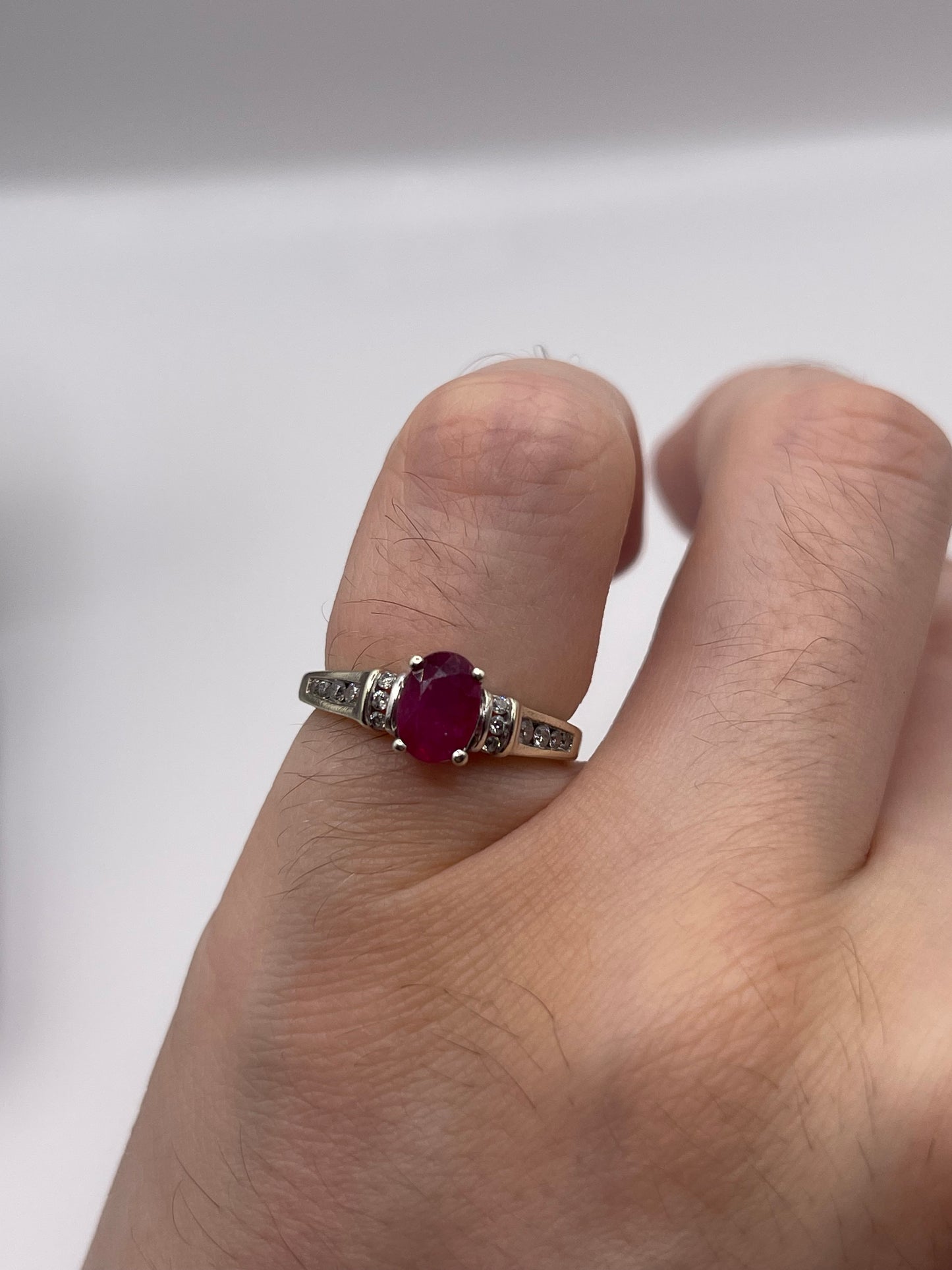 9ct white gold ruby and diamond ring