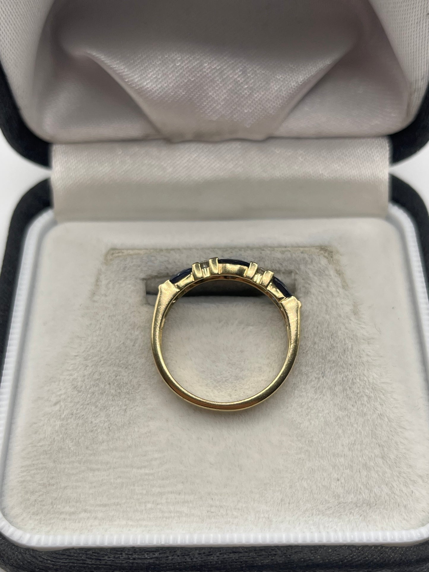 9ct gold kyanite and diamond ring