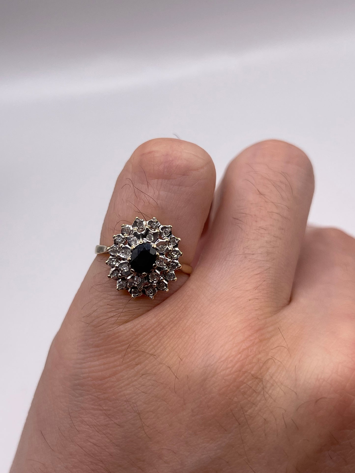 9ct gold sapphire and diamond ring