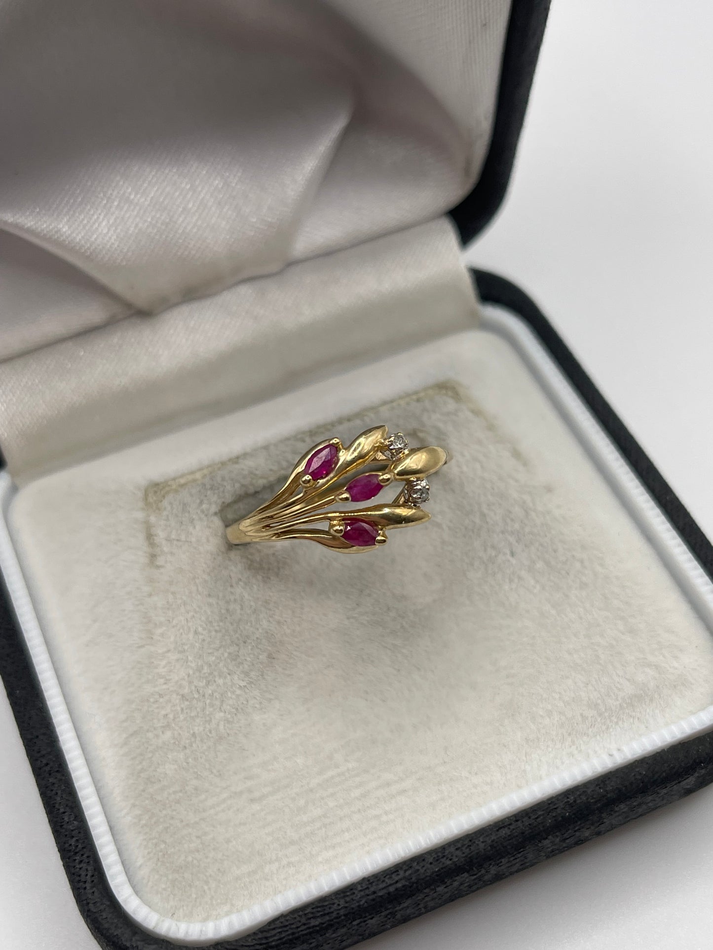 9ct gold ruby and diamond ring