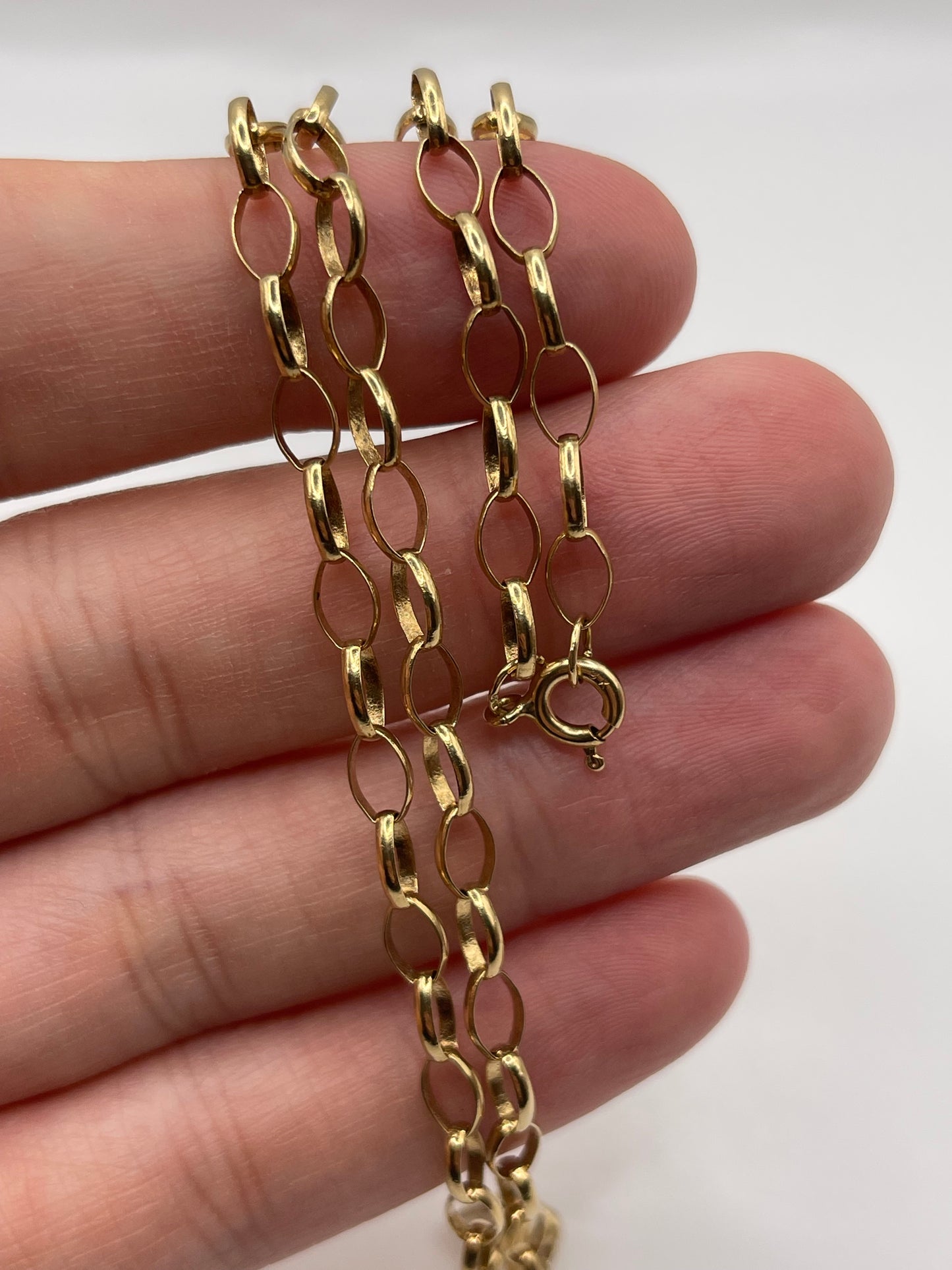 9ct gold chain 421