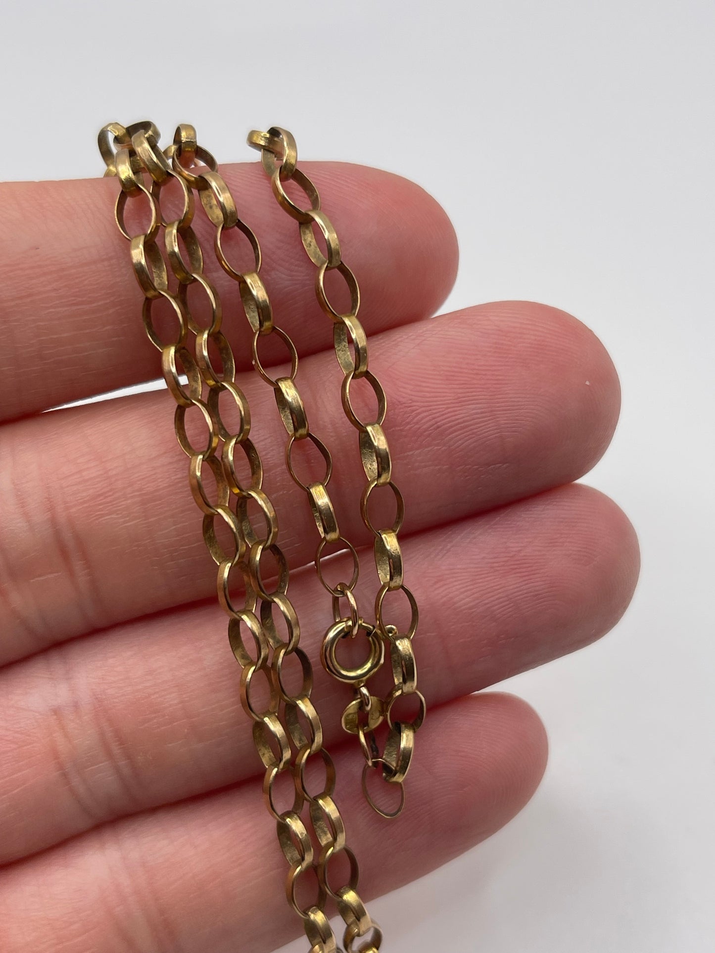 9ct gold chain 396